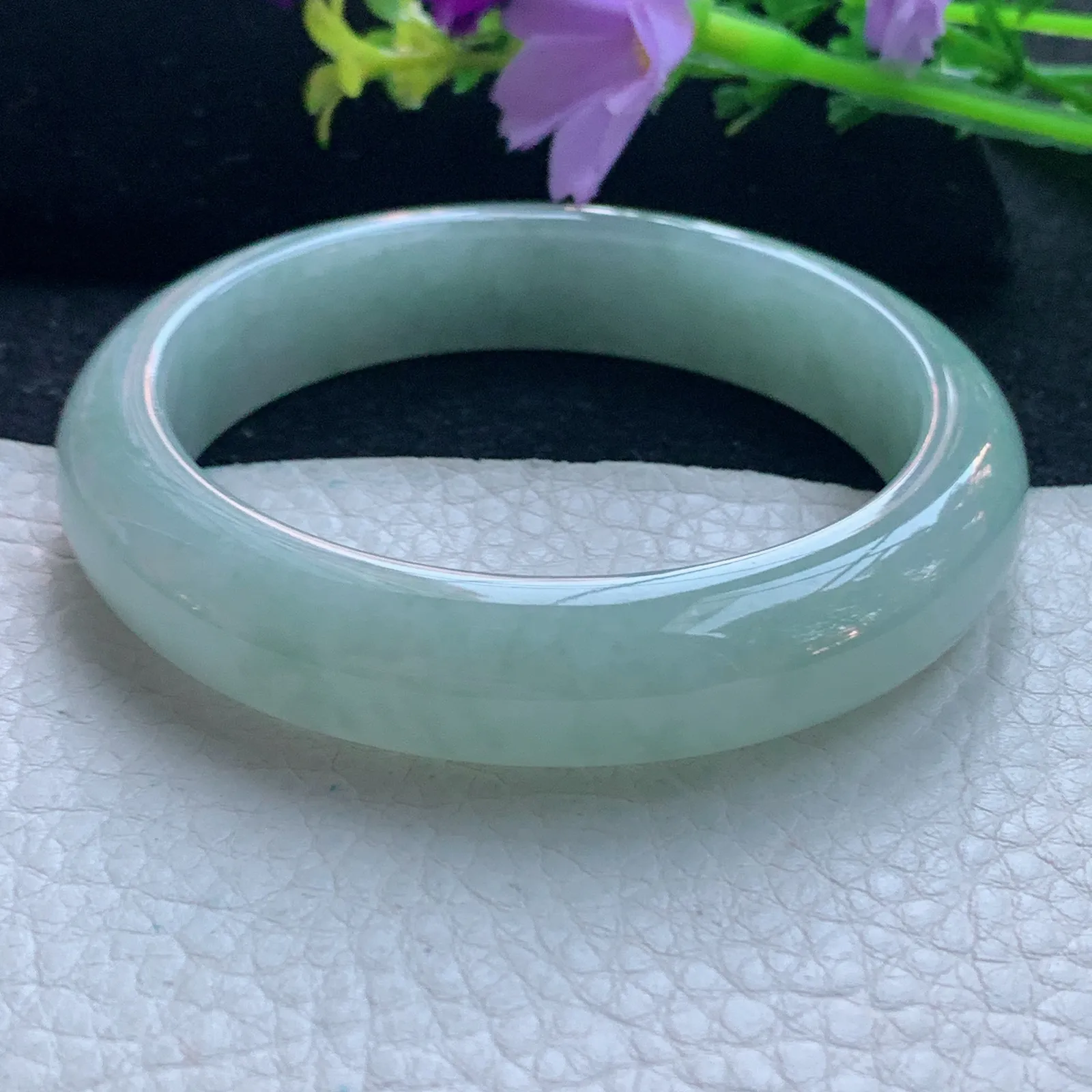 js自然光56*12.8*8.3平安镯 缅甸翡翠玉手镯清新宽边玉手环