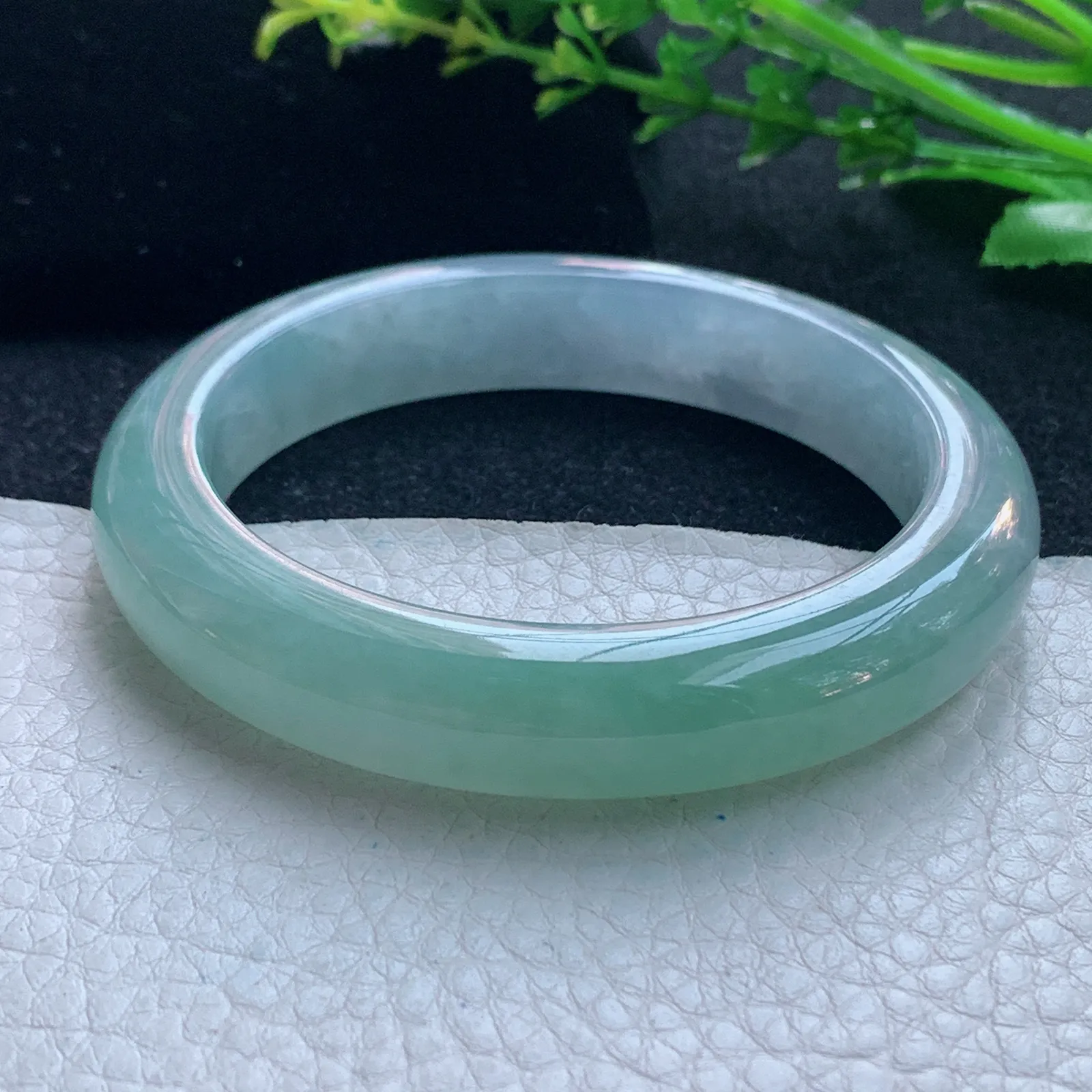 z自然光56*12*9平安镯 缅甸翡翠玉手镯清新厚装宽边玉手环