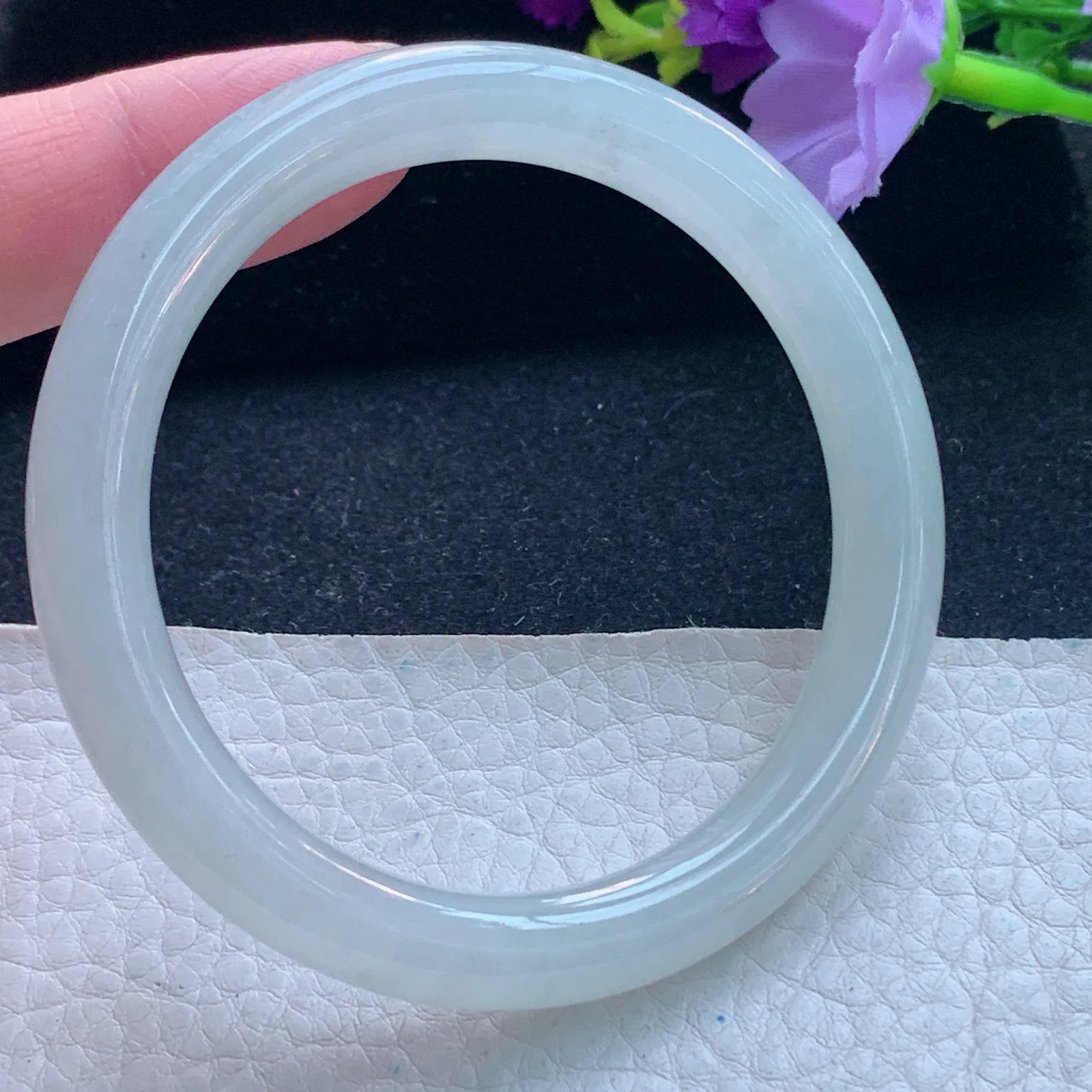 n自然光54*8.2*8.3美人镯 缅甸翡翠玉手镯白月光圆条玉手环 叮当镯