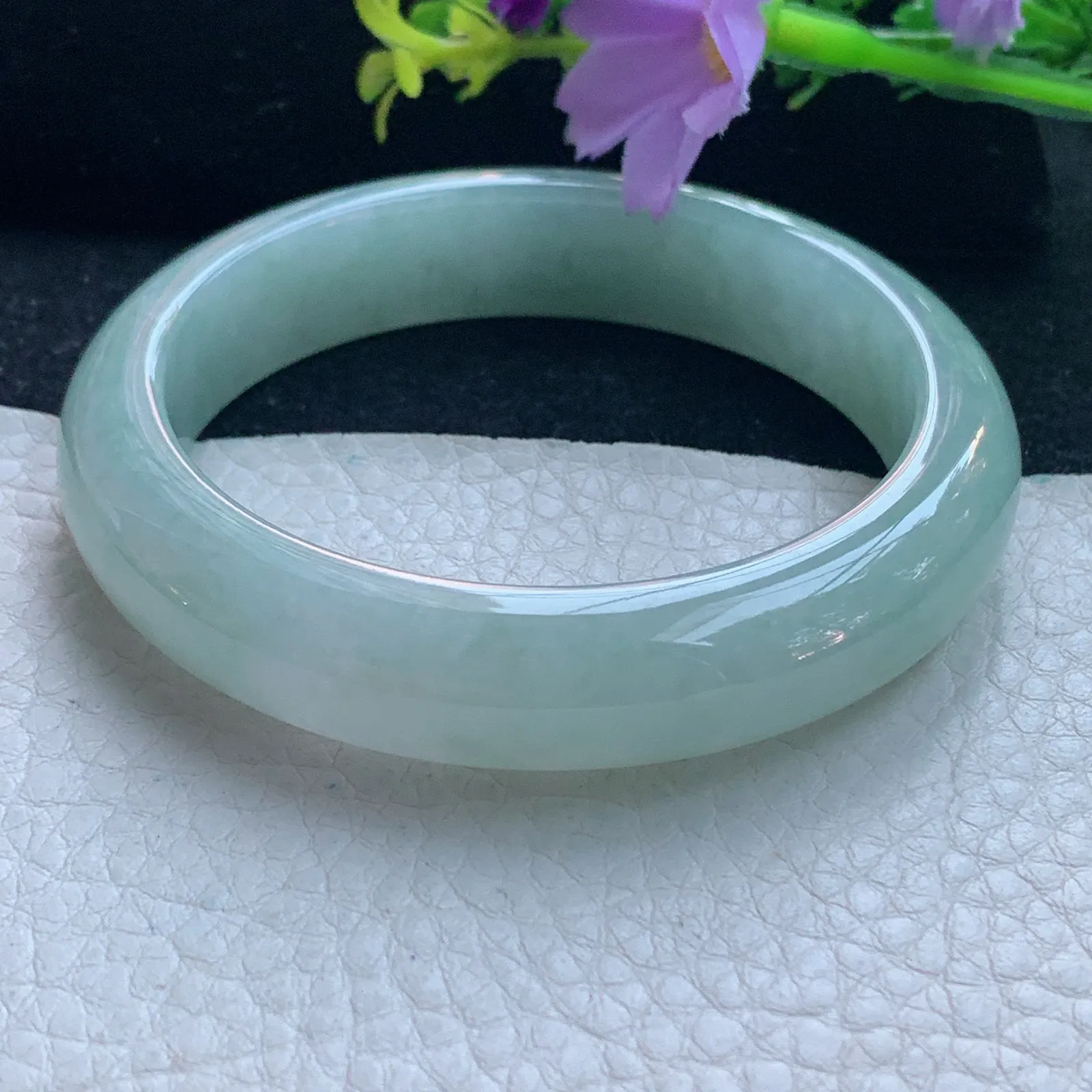 js自然光56*12.8*8.3平安镯 缅甸翡翠玉手镯清新宽边玉手环