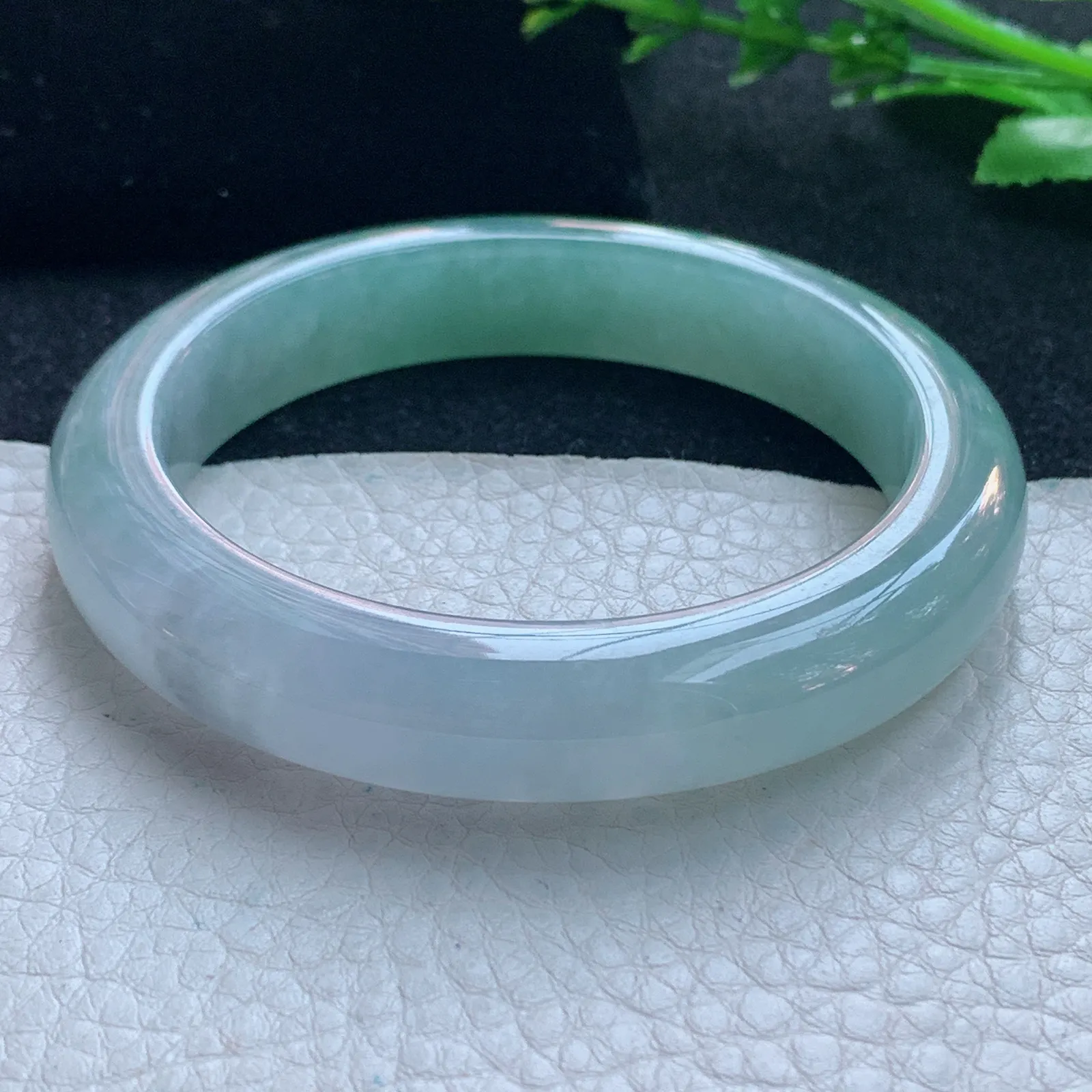 z自然光56*12*9平安镯 缅甸翡翠玉手镯清新厚装宽边玉手环