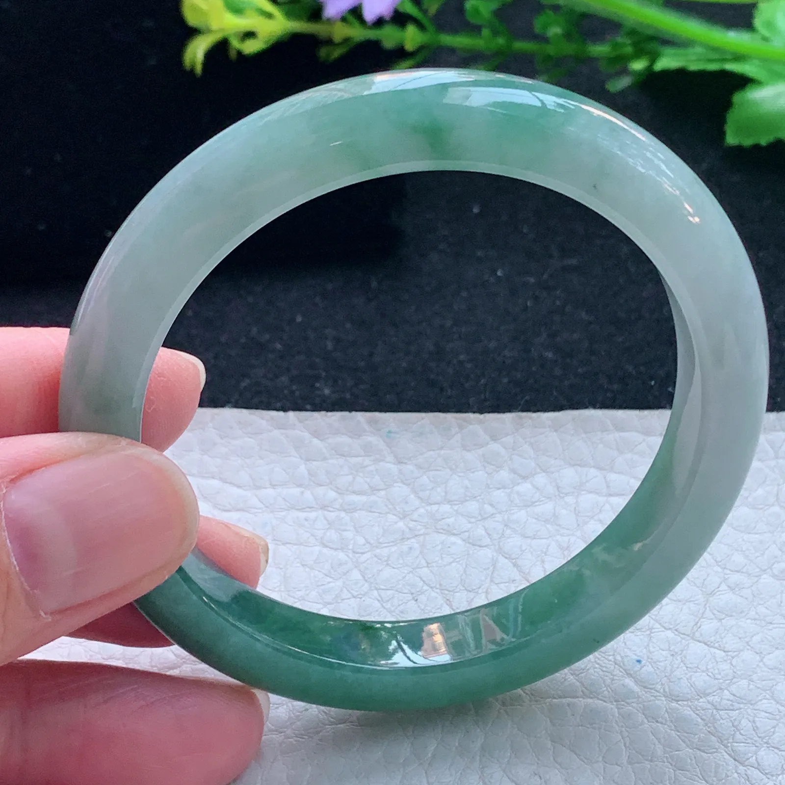 js自然光56.5*12.3*7.3平安镯 缅甸翡翠玉手镯双彩秀气宽边玉手环