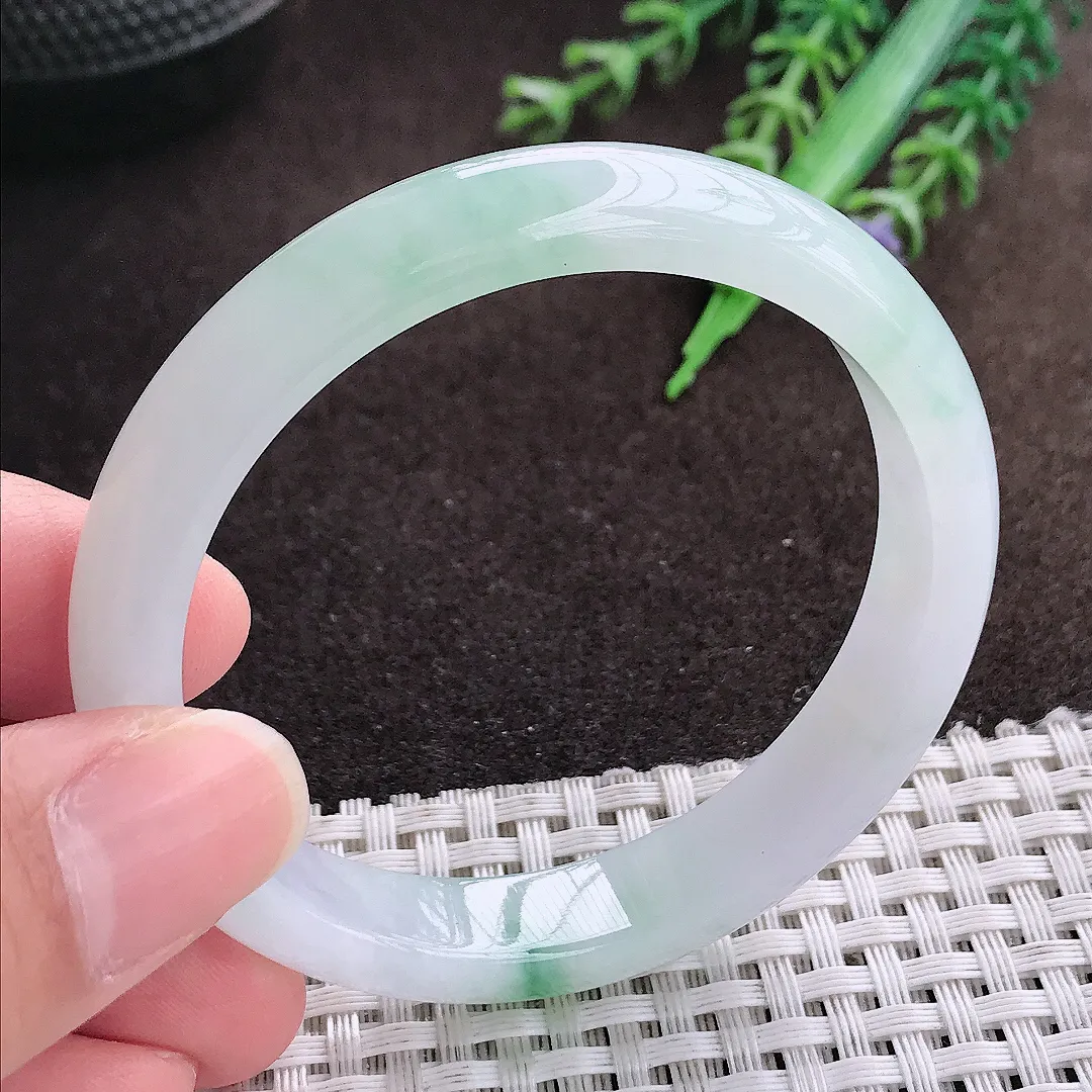 天然a货翡翠52.5/10.2/6.6老坑冰润水灵飘花手镯宽边翡翠玉手镯