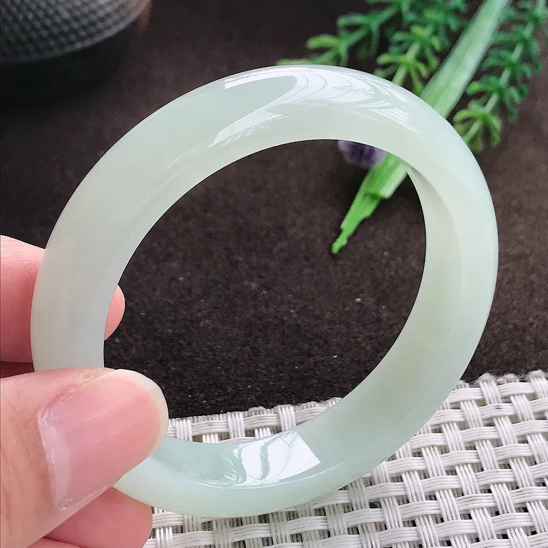 天然a货翡翠51/11.7/7.8老坑冰胶果冻冰晴绿手镯小圈口宽边翡翠玉手镯