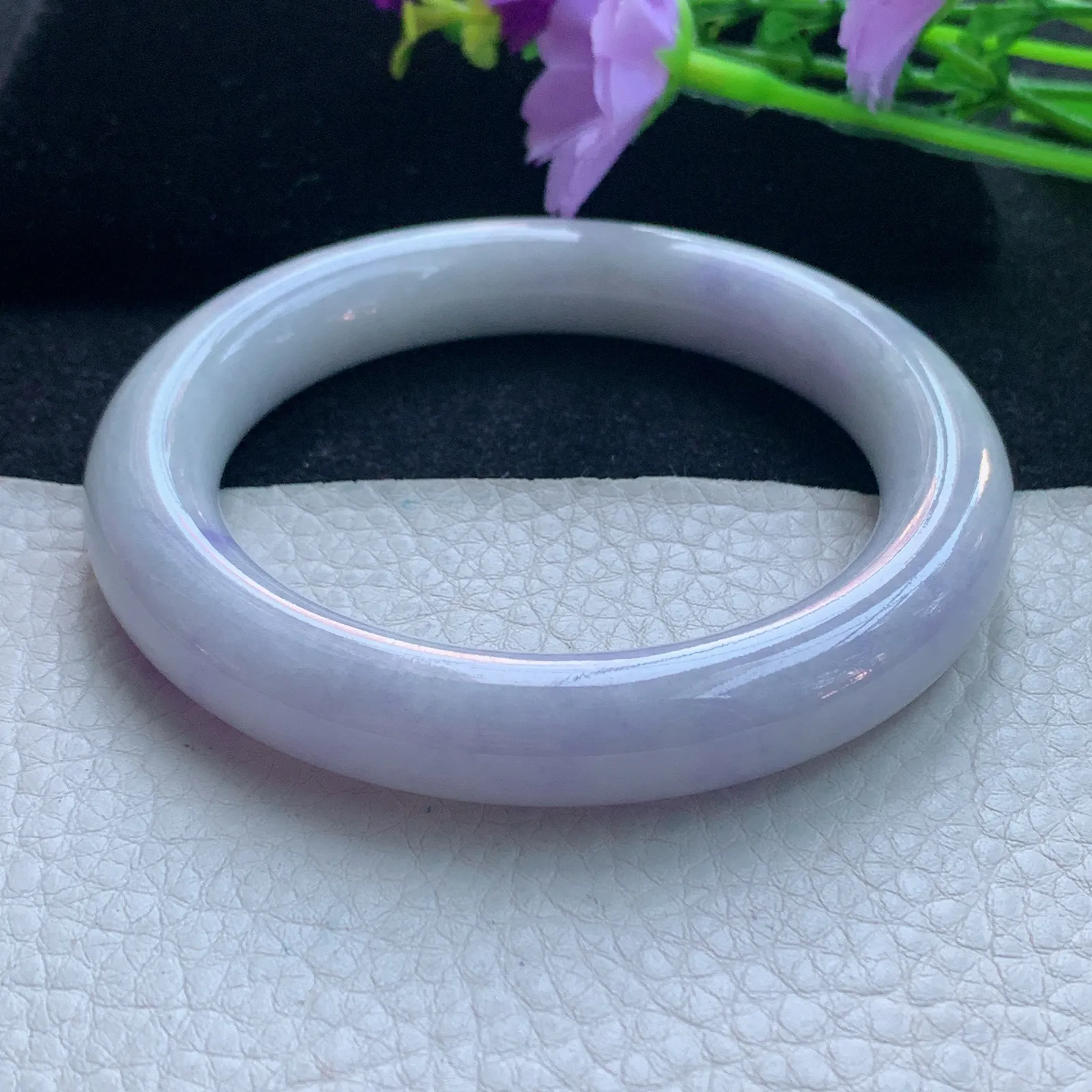 xx自然光57*11.2胖圆镯 缅甸翡翠玉手镯飘紫圆条玉手环 美人镯