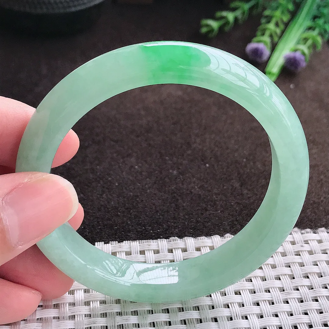 天然a货翡翠55.5/11/8.2老坑冰润冰晴绿手镯宽边翡翠玉手镯