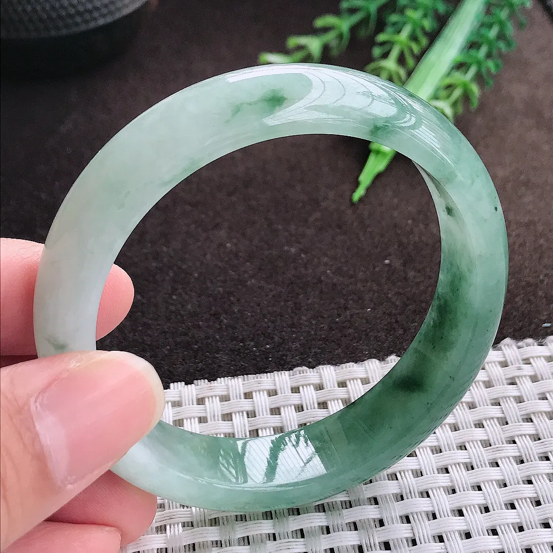 天然a货翡翠54.5/13.8/7.5老坑精美冰润飘花手镯宽边翡翠玉手镯