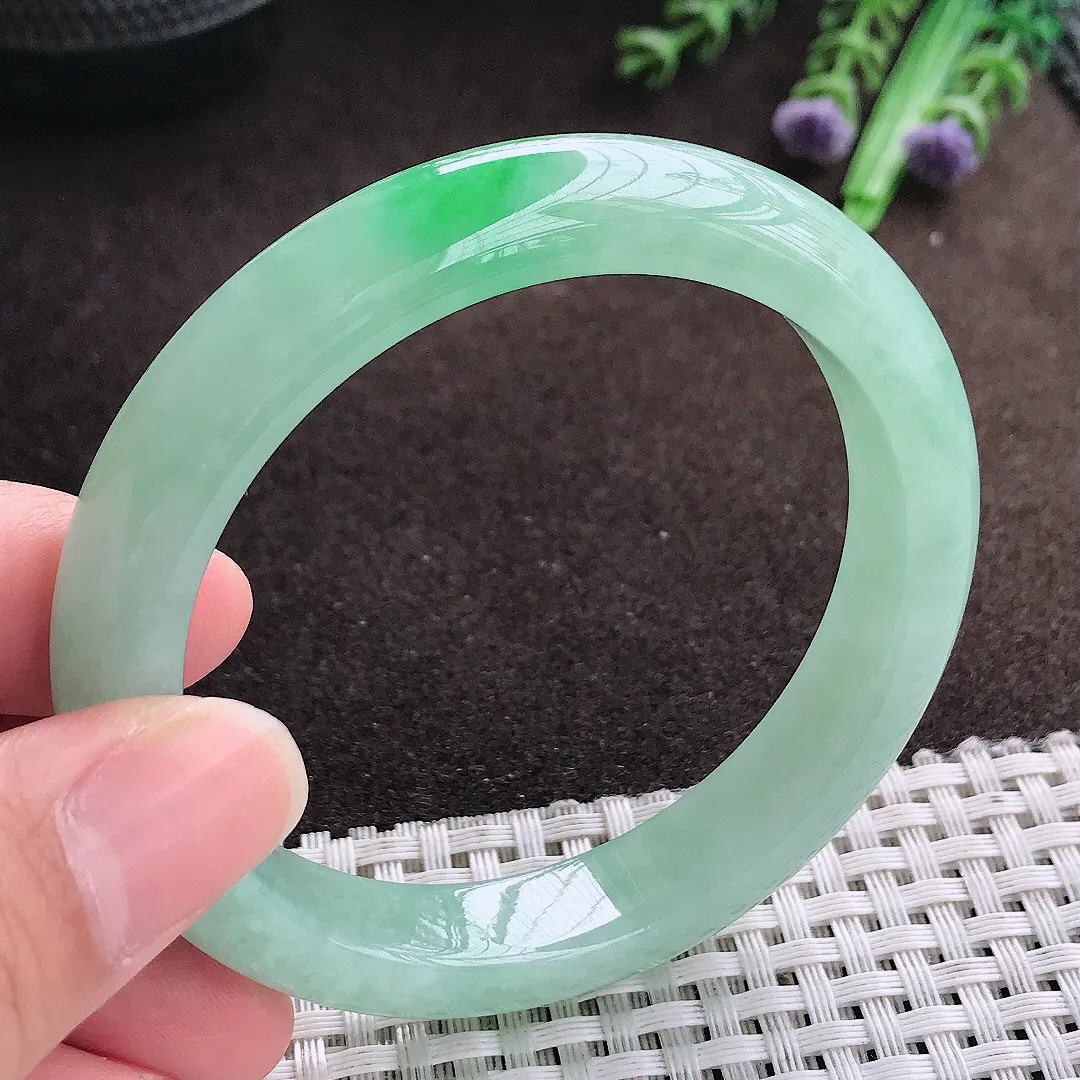 天然a货翡翠55.5/11/8.2老坑冰润冰晴绿手镯宽边翡翠玉手镯