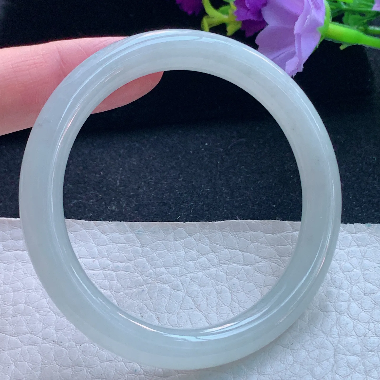 n自然光54*8.2*8.3美人镯 缅甸翡翠玉手镯白月光圆条玉手环 叮当镯