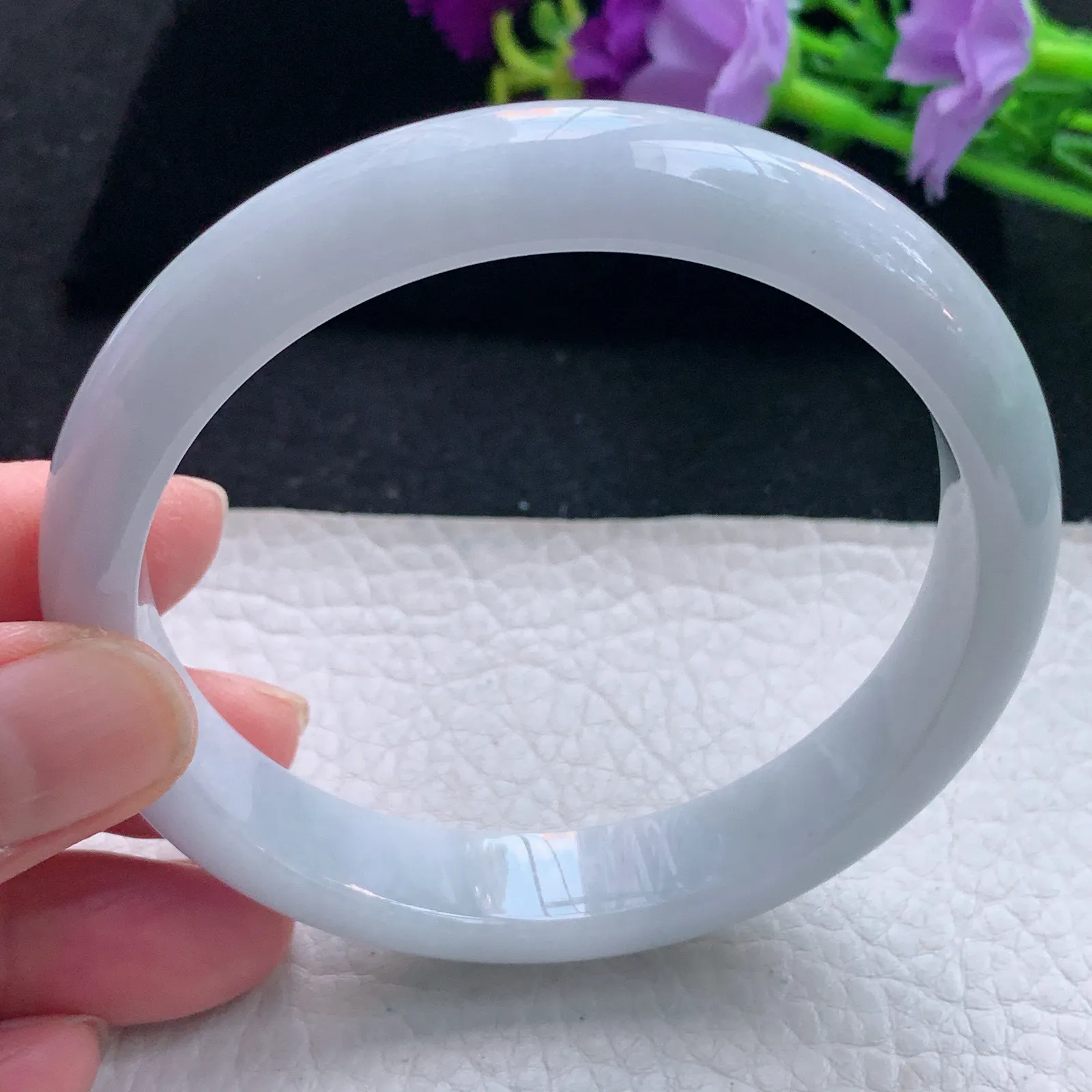 hy大圈口62*12.3*7.7平安镯 缅甸翡翠玉手镯飘绿大气宽边玉手环