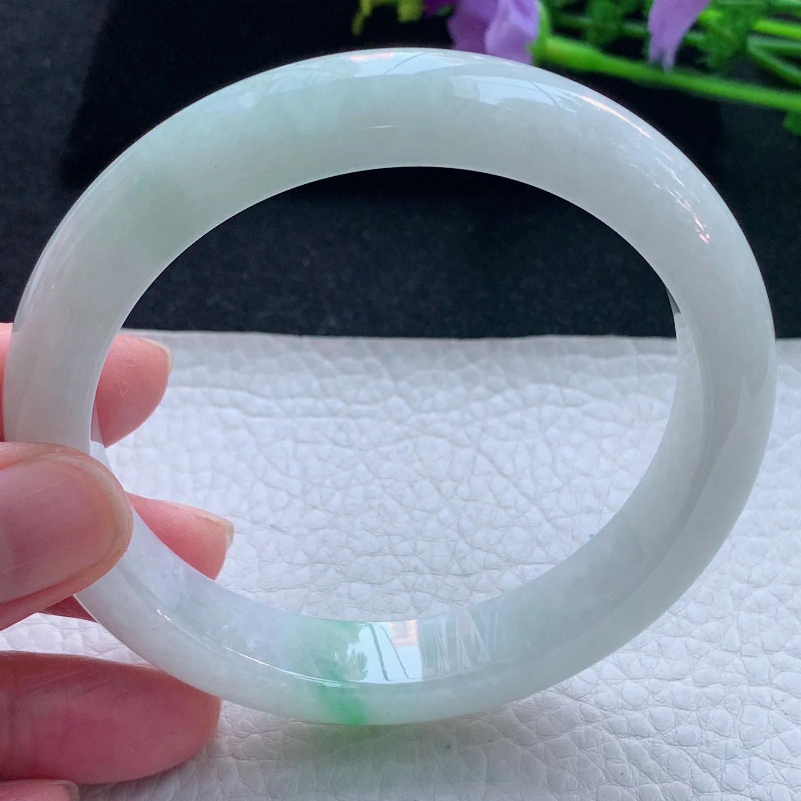 yh大圈口63*12.8*9平安镯 缅甸翡翠玉手镯飘绿宽边玉手环