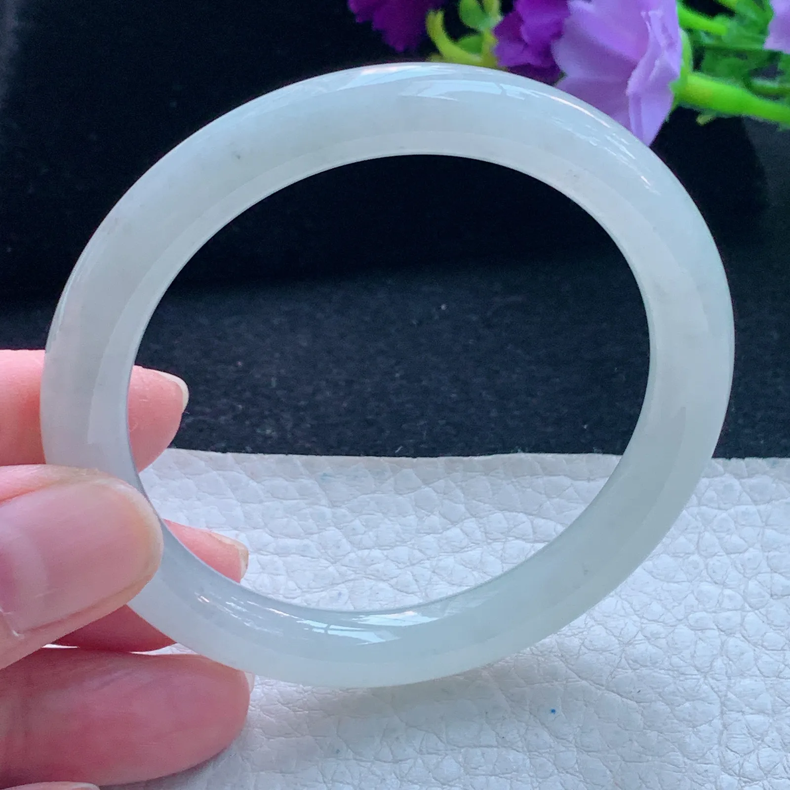 n自然光54*8.2*8.3美人镯 缅甸翡翠玉手镯白月光圆条玉手环 叮当镯