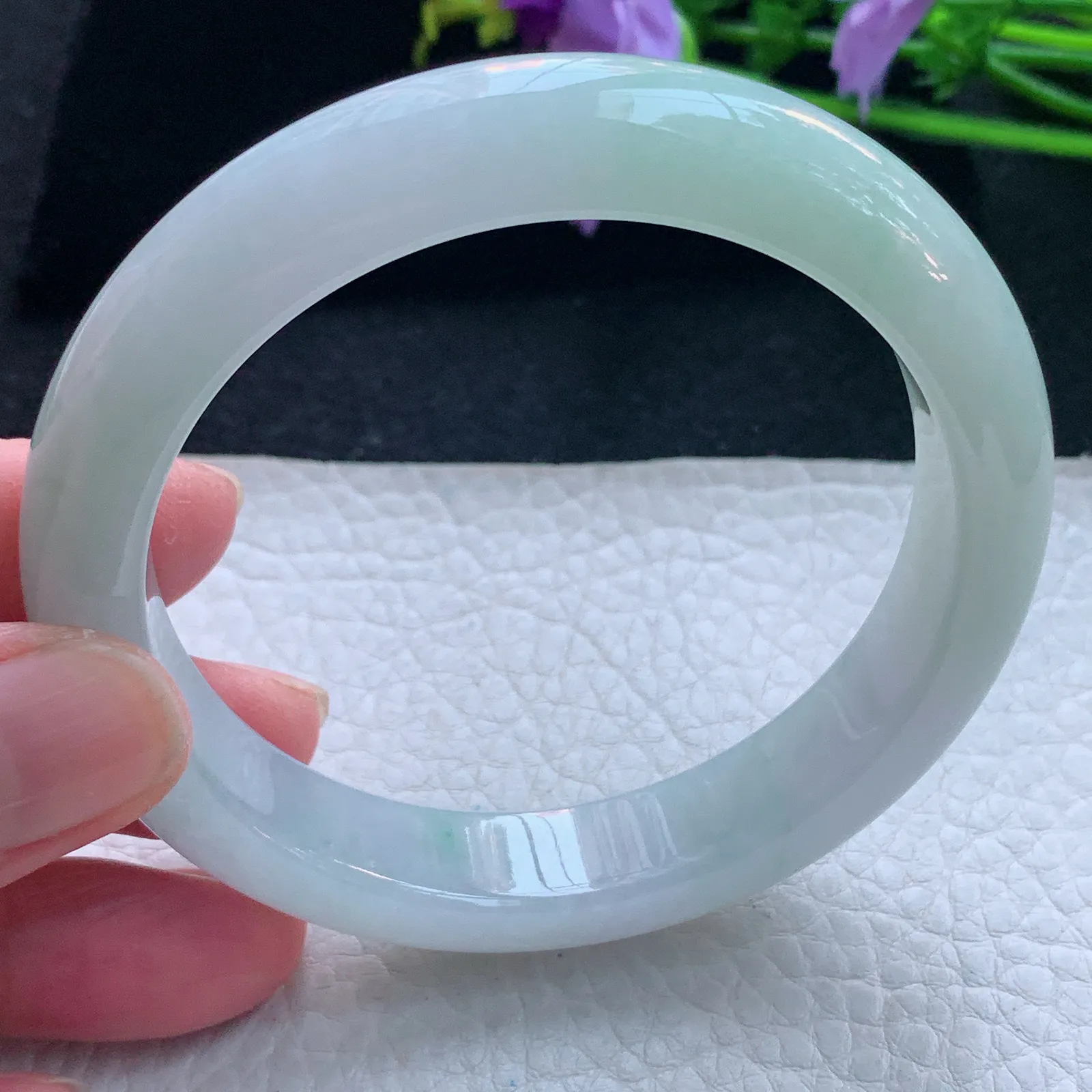 xx自然光58.5*12*9平安镯 缅甸翡翠玉手镯清新宽边玉手环 美人镯