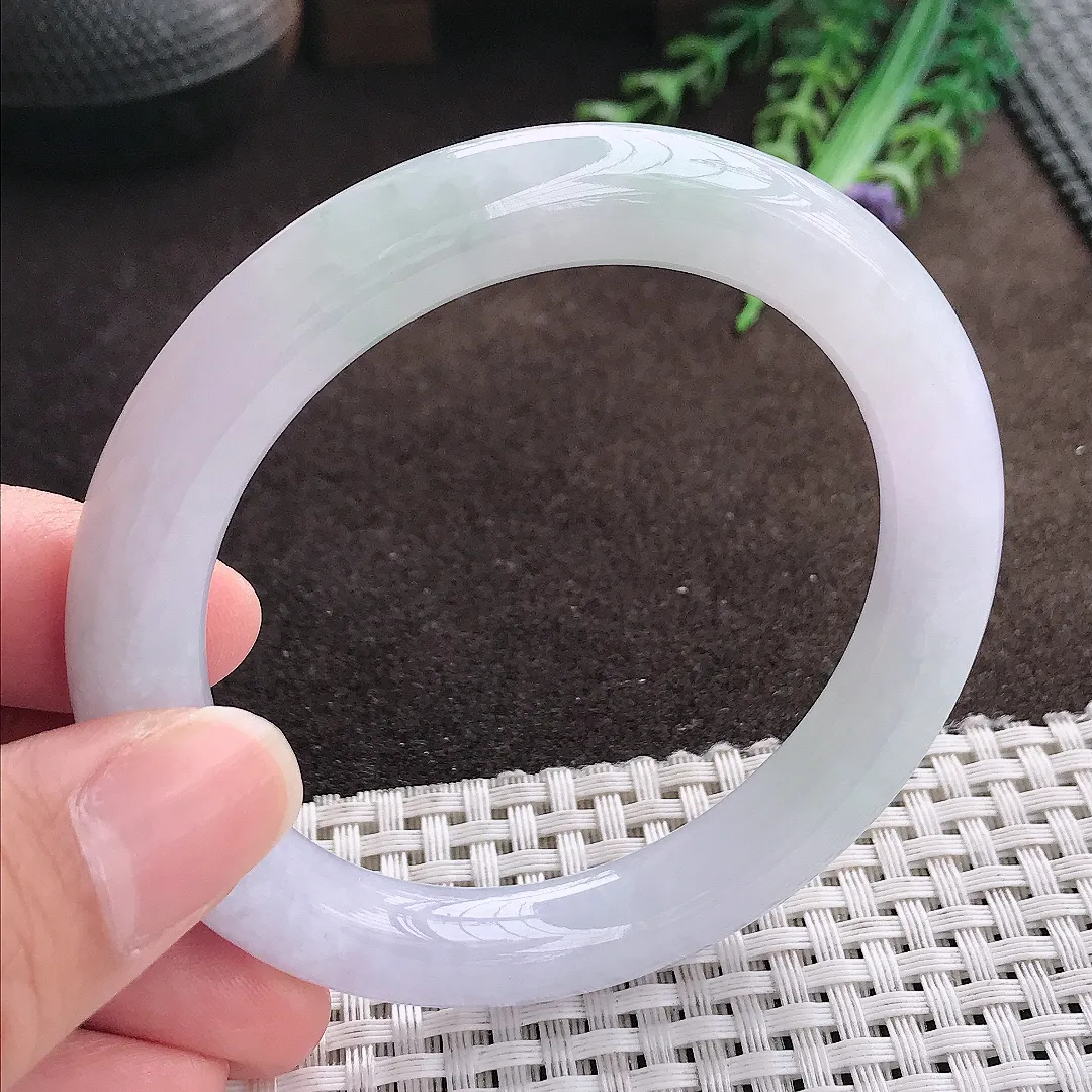 天然a货翡翠56/9.8老坑冰润起胶浅紫色圆条手镯翡翠玉手镯
