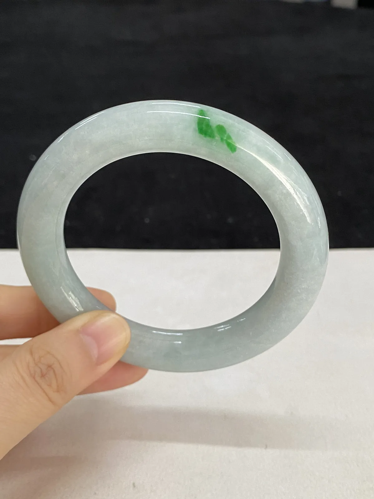 圆镯53.5圈口，翡翠手镯