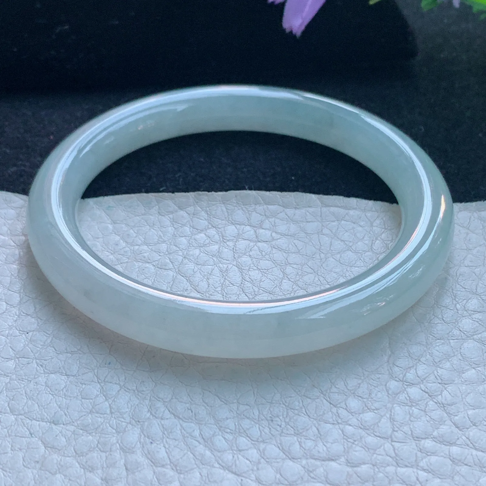 n自然光54*8.2*8.3美人镯 缅甸翡翠玉手镯白月光圆条玉手环 叮当镯