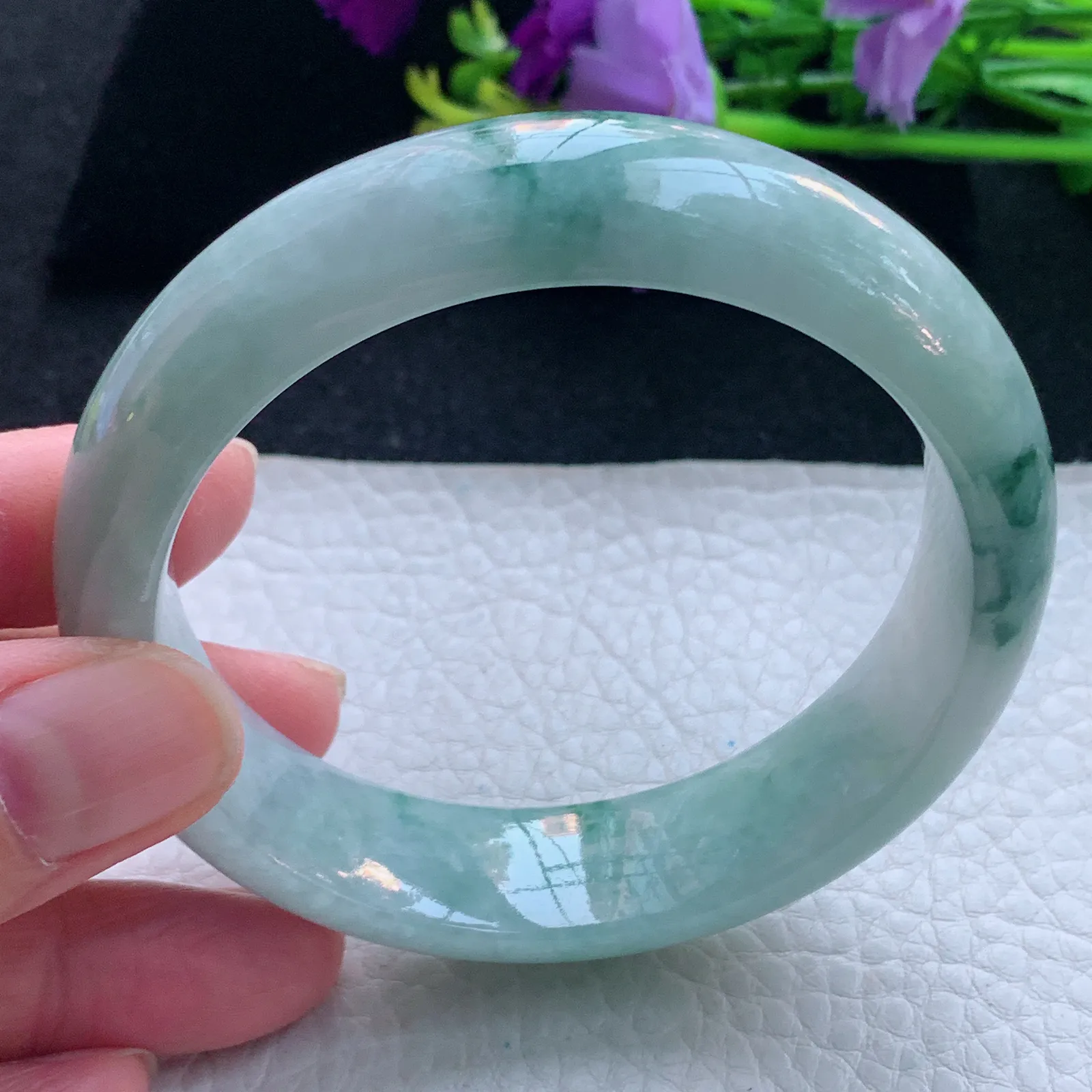 js自然光58.5*15.8*8.5轮胎镯 缅甸翡翠玉手镯飘花大气宽边玉手环