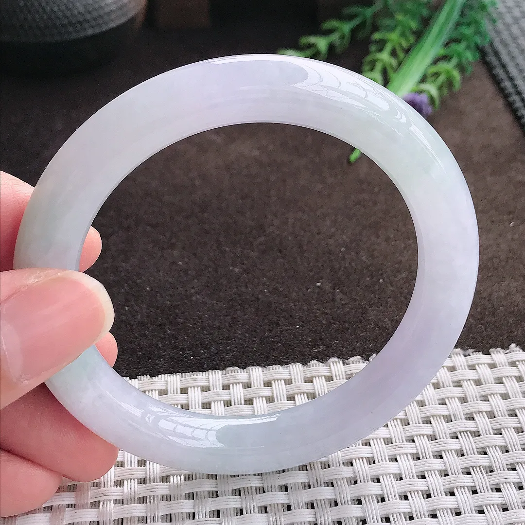 天然a货翡翠56/9.8老坑冰润起胶浅紫色圆条手镯翡翠玉手镯
