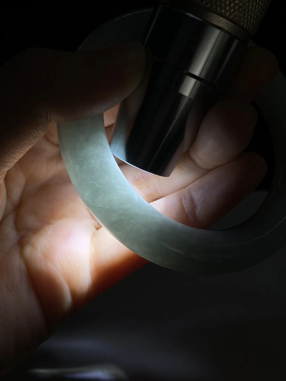 圆镯53.5圈口，翡翠手镯