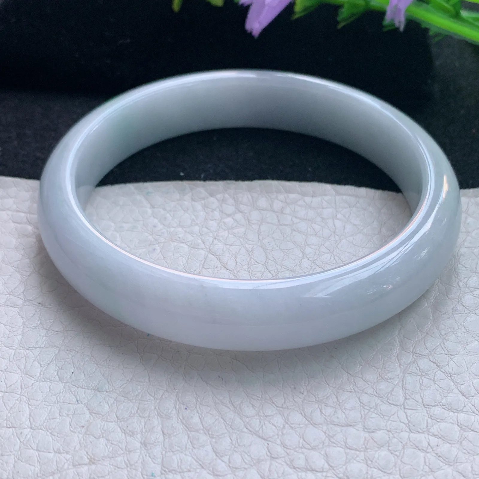 hy大圈口62*12.3*7.7平安镯 缅甸翡翠玉手镯飘绿大气宽边玉手环