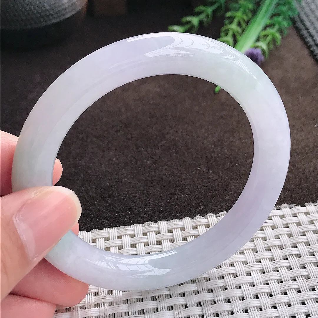 天然a货翡翠56/9.8老坑冰润起胶浅紫色圆条手镯翡翠玉手镯