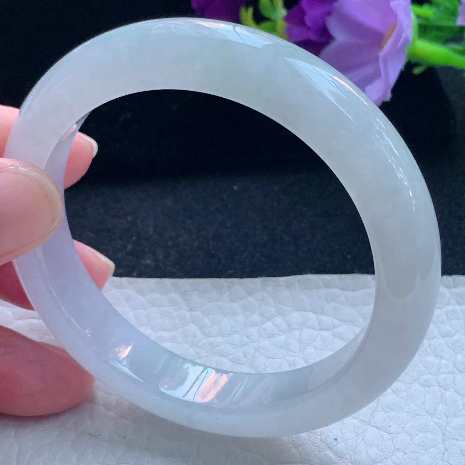 nc自然光55.5*11.0*8平安镯 缅甸翡翠玉手镯冰起光宽边玉手环 美人镯