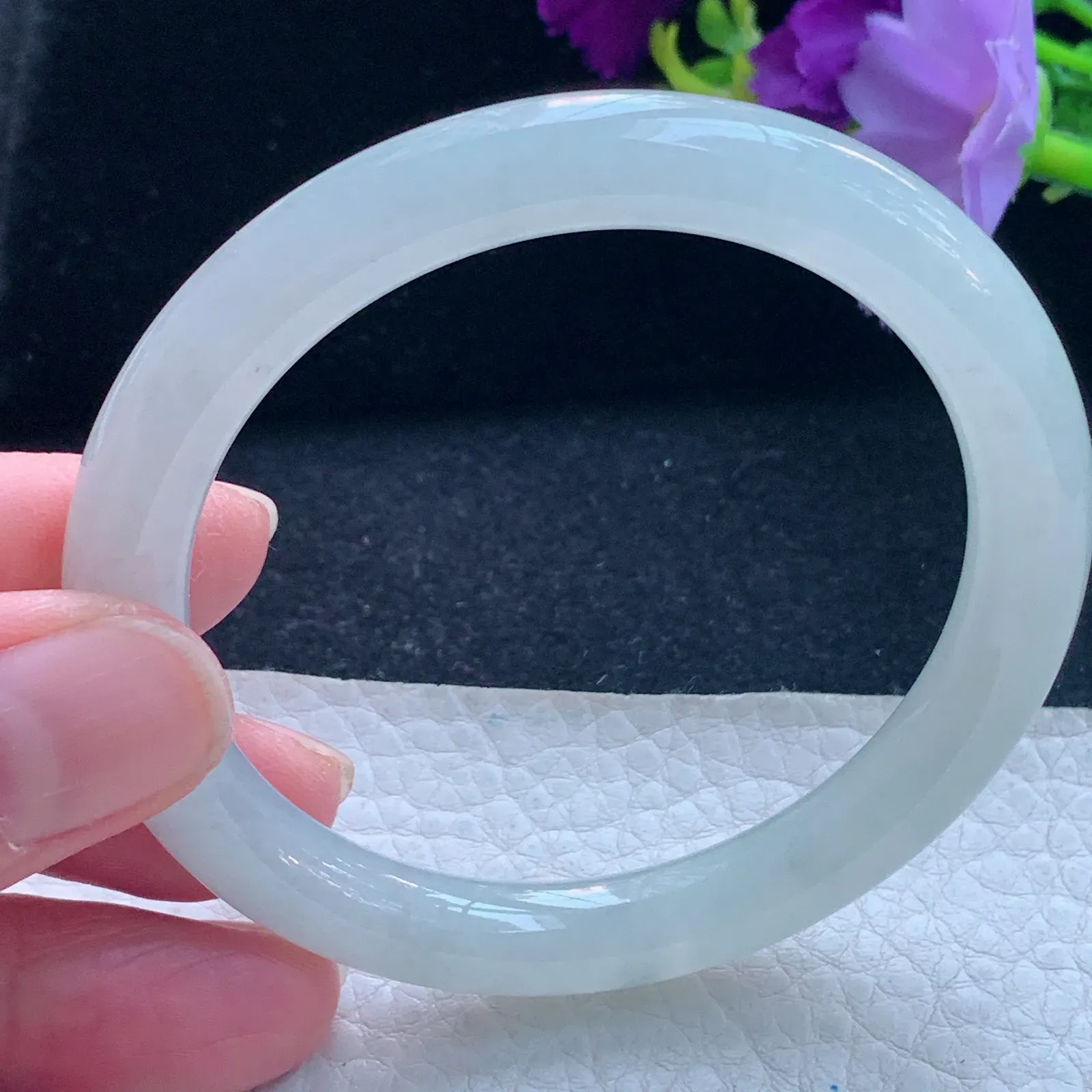 n自然光54*8.2*8.3美人镯 缅甸翡翠玉手镯白月光圆条玉手环 叮当镯