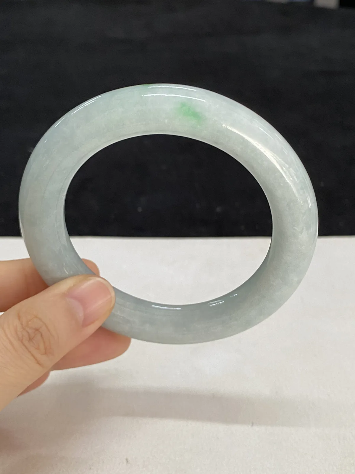 圆镯53.5圈口，翡翠手镯