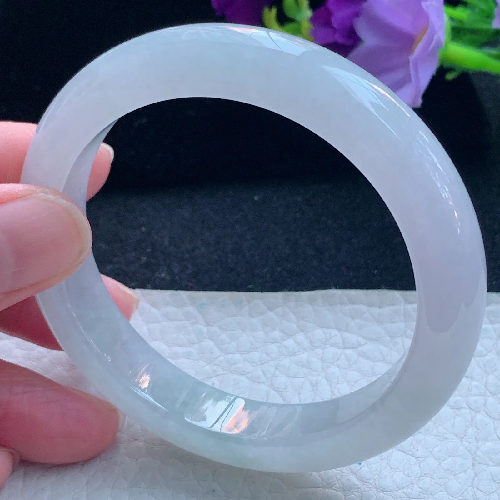 nc自然光55.5*11.0*8平安镯 缅甸翡翠玉手镯冰起光宽边玉手环 美人镯