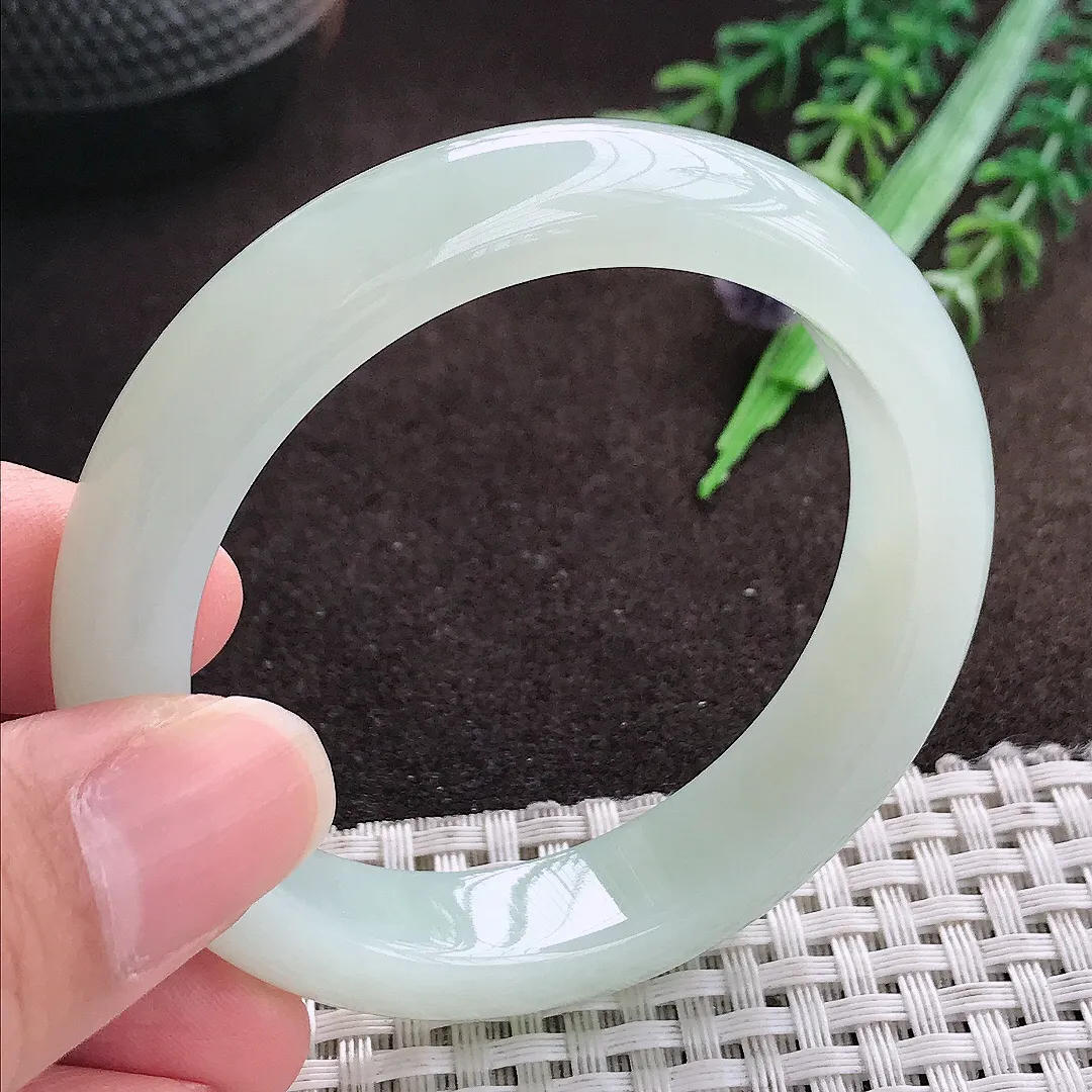 天然a货翡翠51/11.7/7.8老坑冰胶果冻冰晴绿手镯小圈口宽边翡翠玉手镯