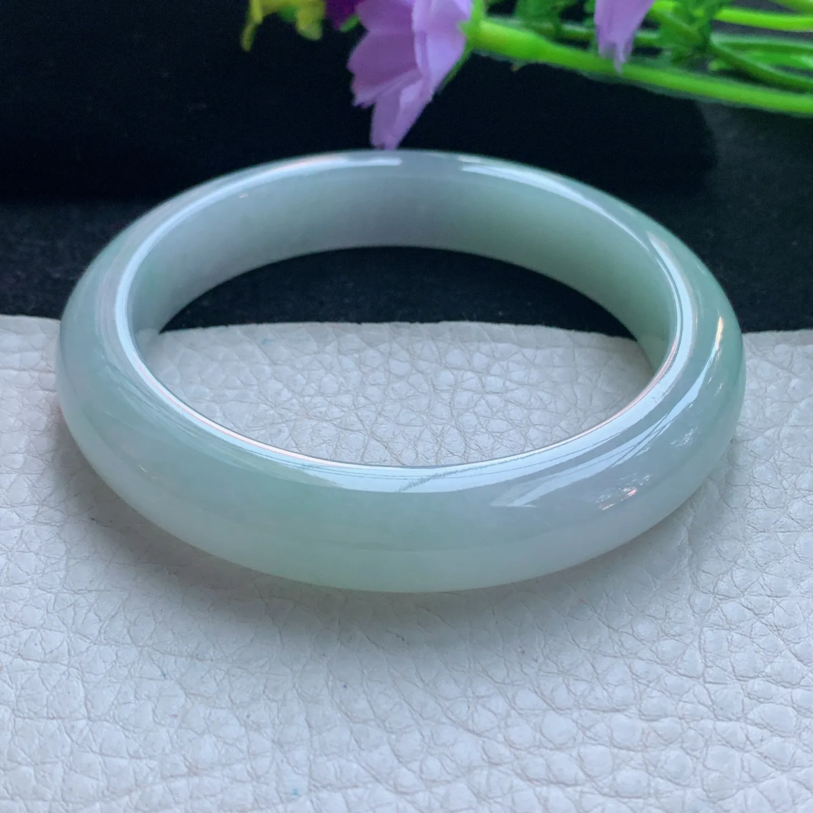 xx自然光58.5*12*9平安镯 缅甸翡翠玉手镯清新宽边玉手环 美人镯