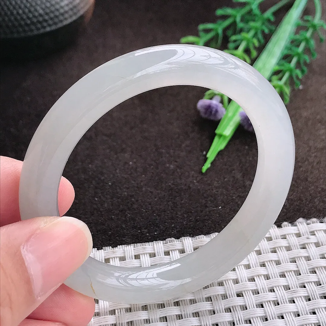 天然a货翡翠50.5/9/8.5老坑冰胶果冻冰晴圆条手镯小圈口玉手镯