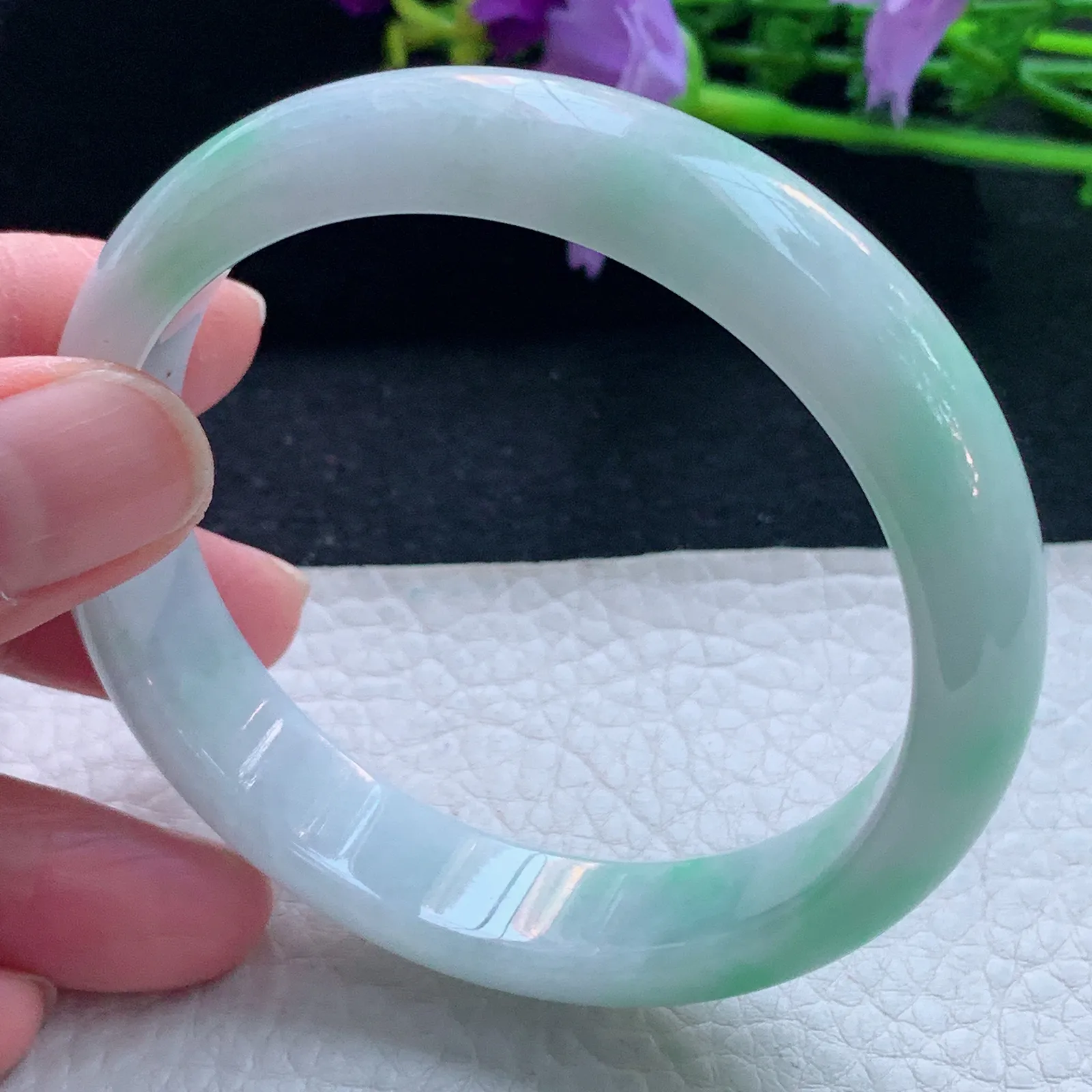 yh自然光57.5*13.5*7.3平安镯 缅甸翡翠玉手镯飘阳绿宽边玉手环