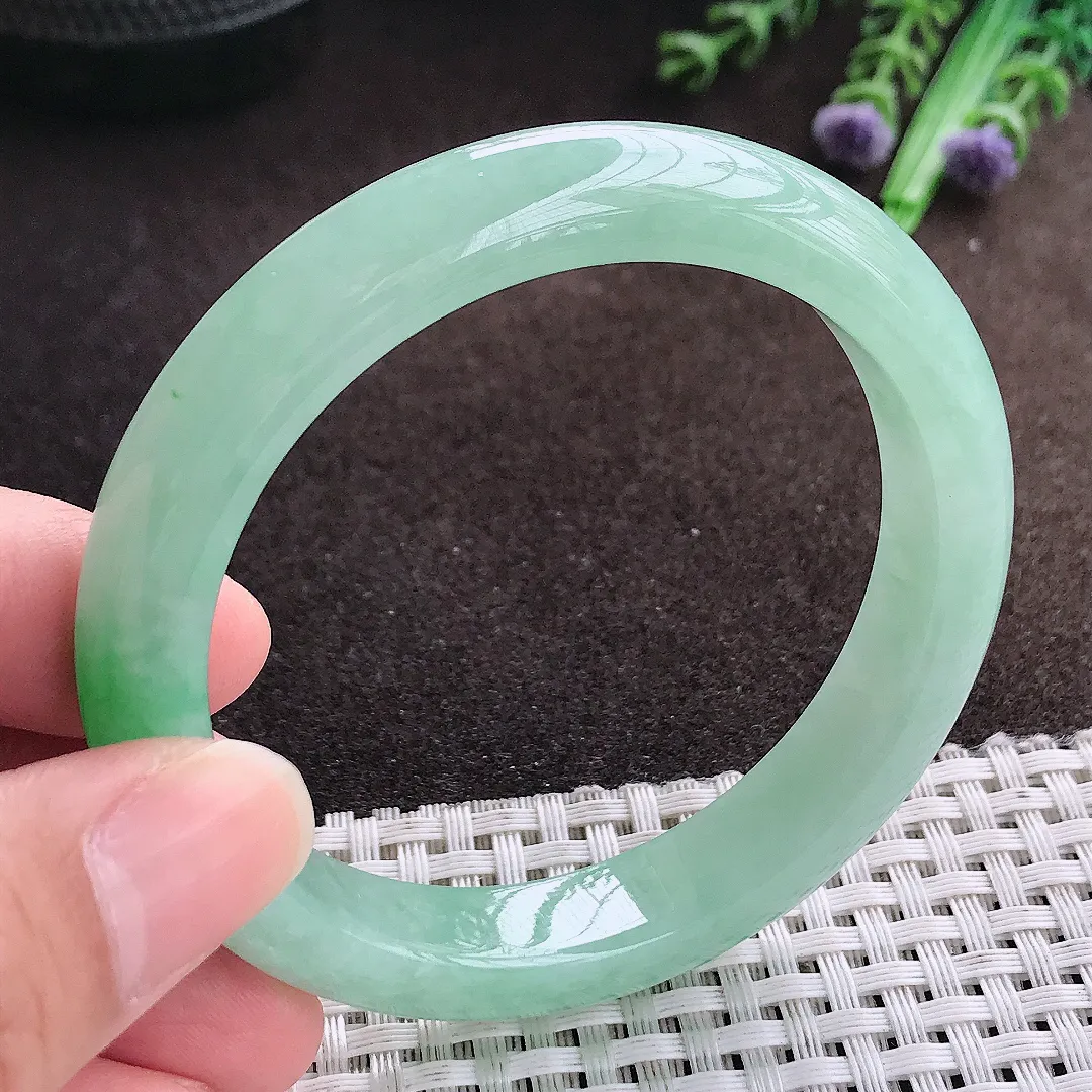 天然a货翡翠55.5/11/8.2老坑冰润冰晴绿手镯宽边翡翠玉手镯