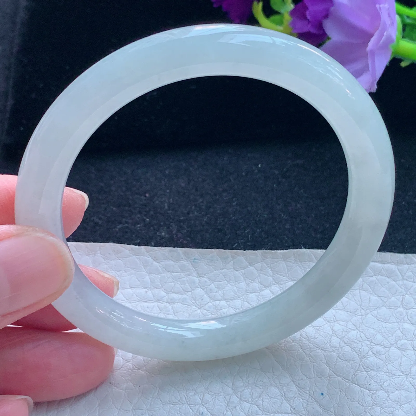 n自然光54*8.2*8.3美人镯 缅甸翡翠玉手镯白月光圆条玉手环 叮当镯