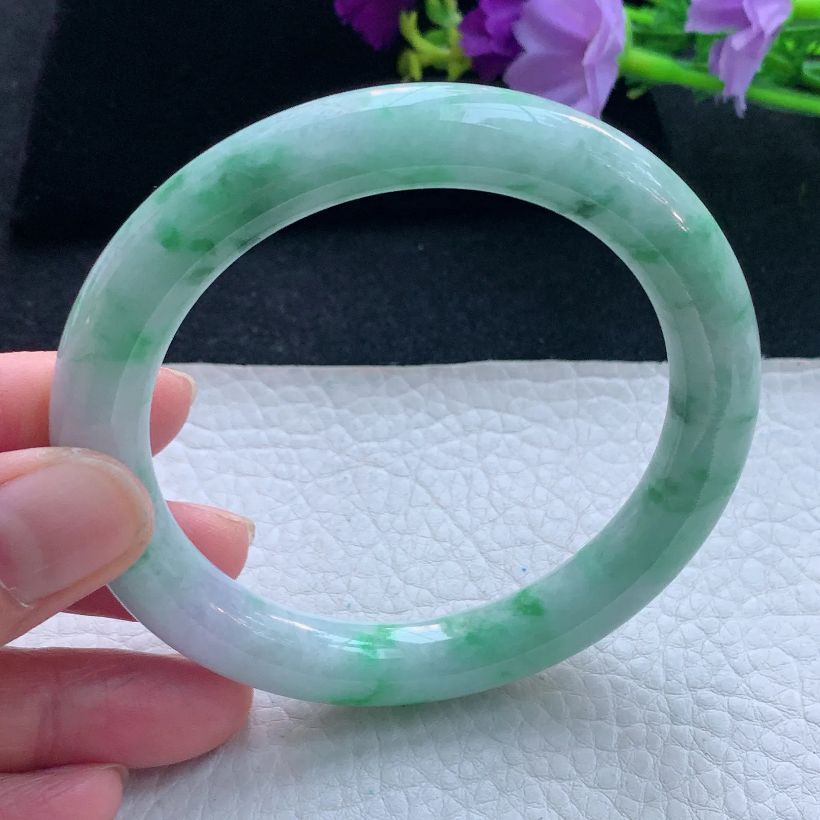 n自然光59*10.2*10.5美人镯 缅甸翡翠玉手镯飘花圆条玉手环 美人镯