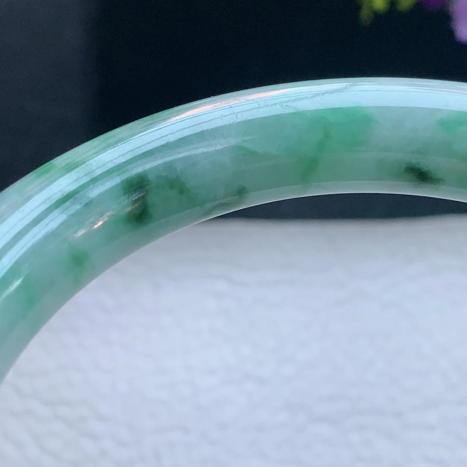 n自然光59*10.2*10.5美人镯 缅甸翡翠玉手镯飘花圆条玉手环 美人镯