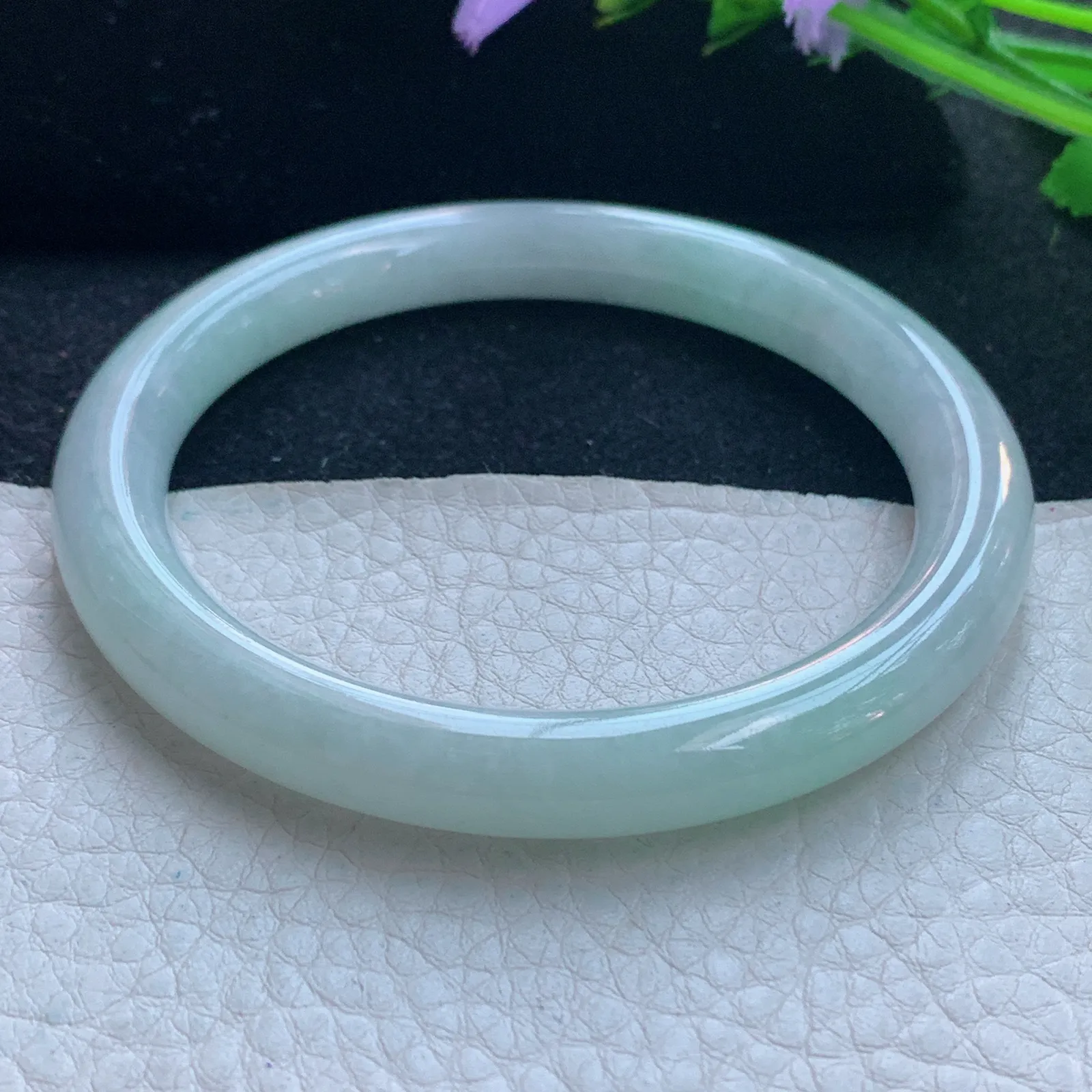 js自然光58*8.5美人镯 缅甸翡翠玉手镯清新圆条玉手环 叮当镯