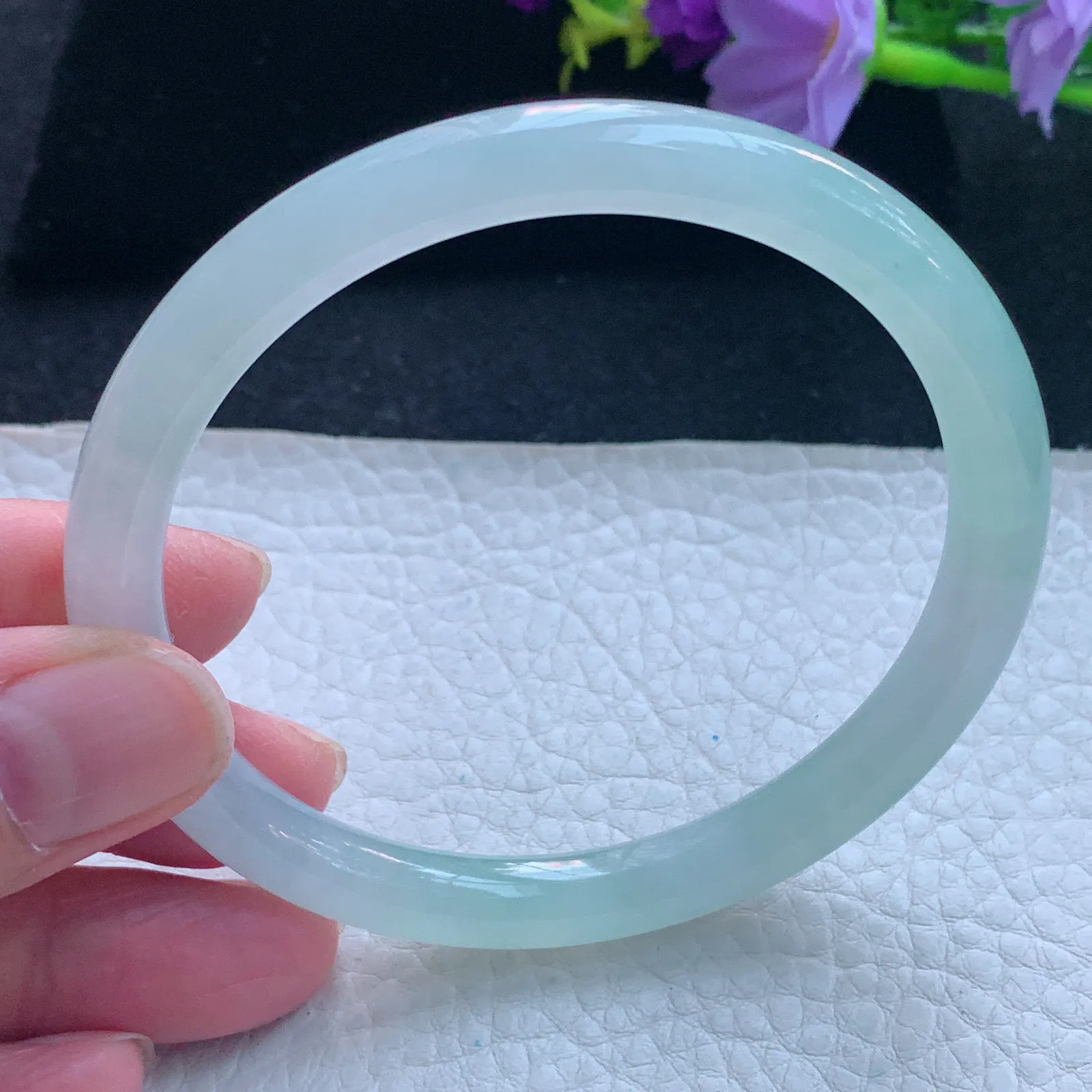 nc大圈口61*7.7*7.2美人镯 缅甸翡翠玉手镯冰种圆条玉手环 叮当镯