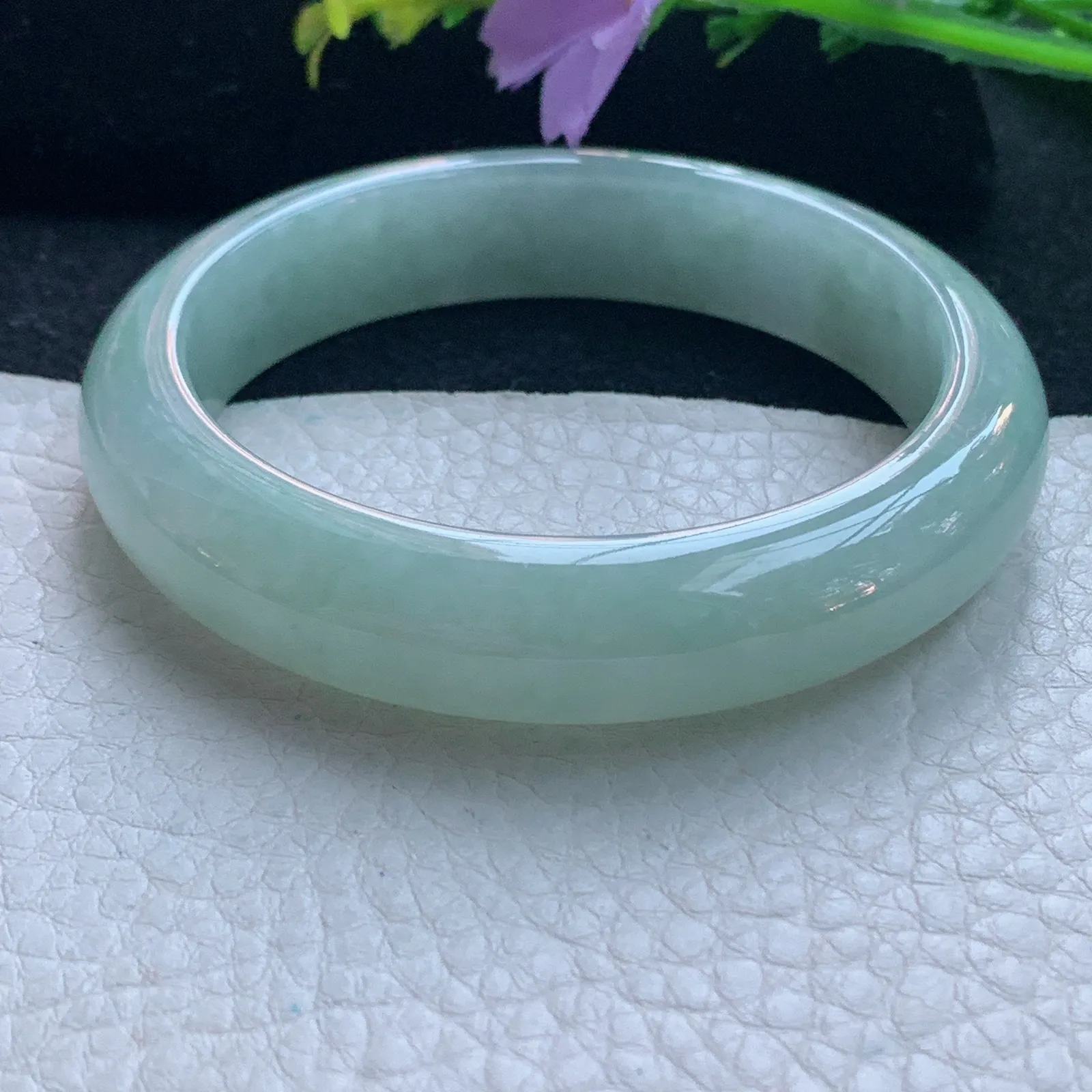 js自然光56*12.8*8.3平安镯 缅甸翡翠玉手镯清新宽边玉手环