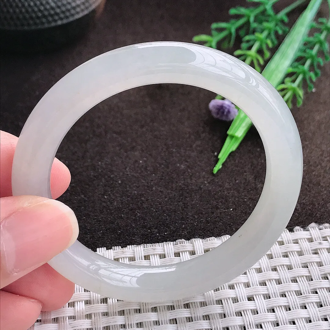 天然a货翡翠50.5/9/8.5老坑冰胶果冻冰晴圆条手镯小圈口玉手镯