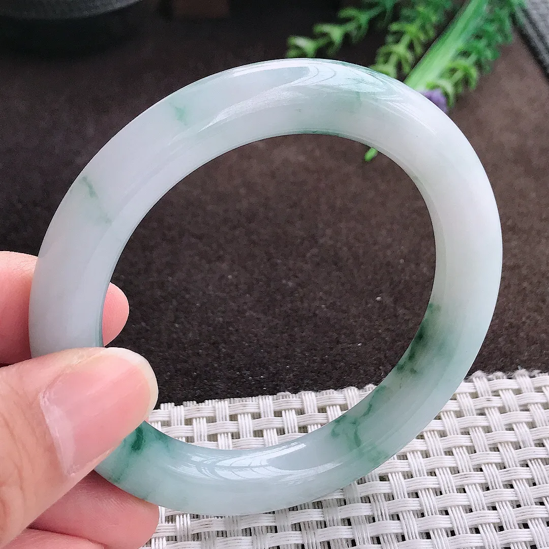 天然a货翡翠55.5/10老坑冰润起胶飘花圆条手镯翡翠玉手镯