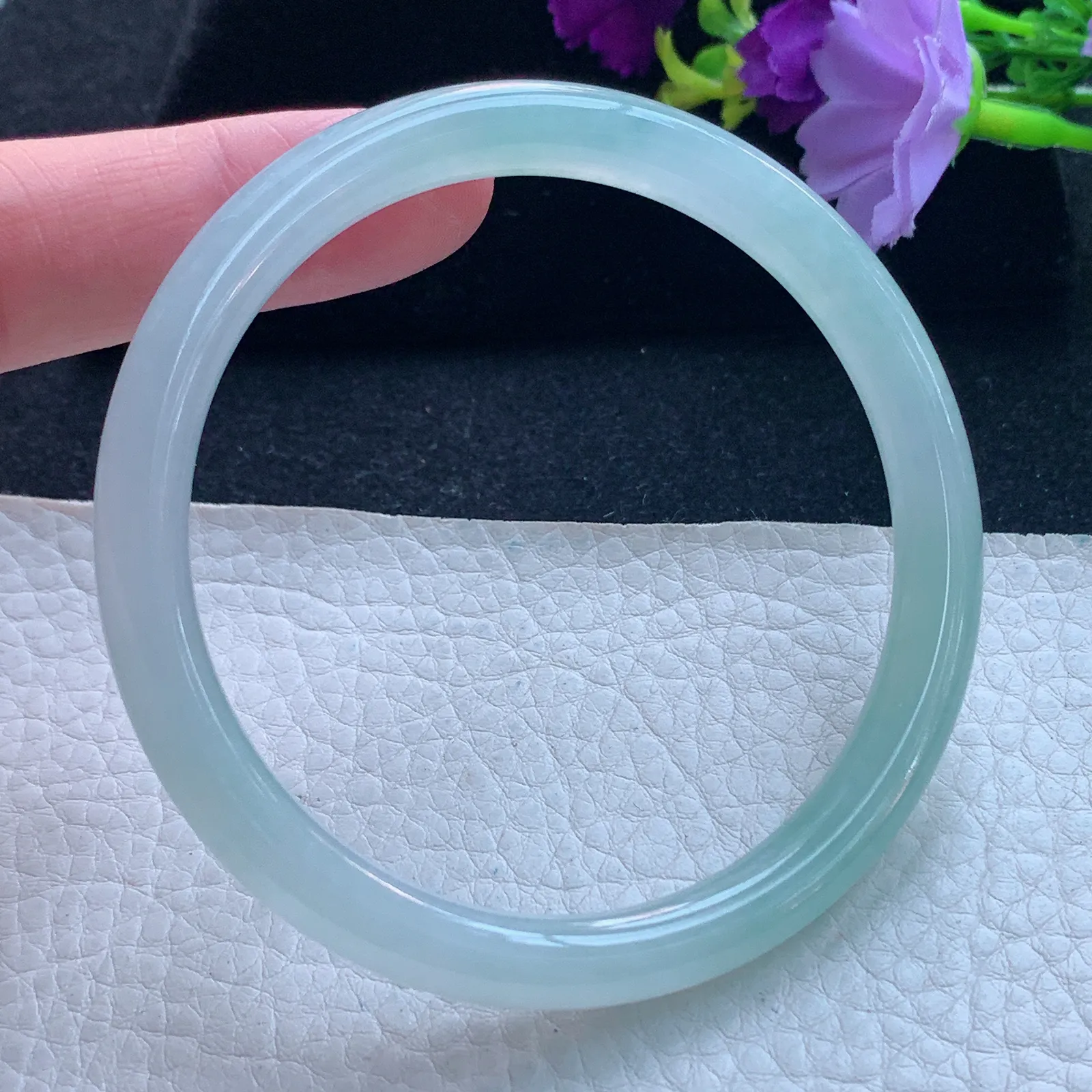 nc大圈口61*7.7*7.2美人镯 缅甸翡翠玉手镯冰种圆条玉手环 叮当镯