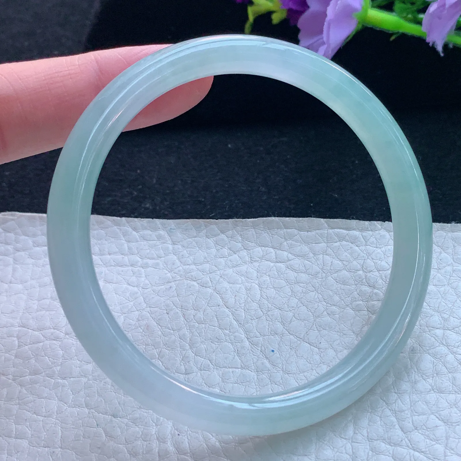 nc大圈口61*7.7*7.2美人镯 缅甸翡翠玉手镯冰种圆条玉手环 叮当镯