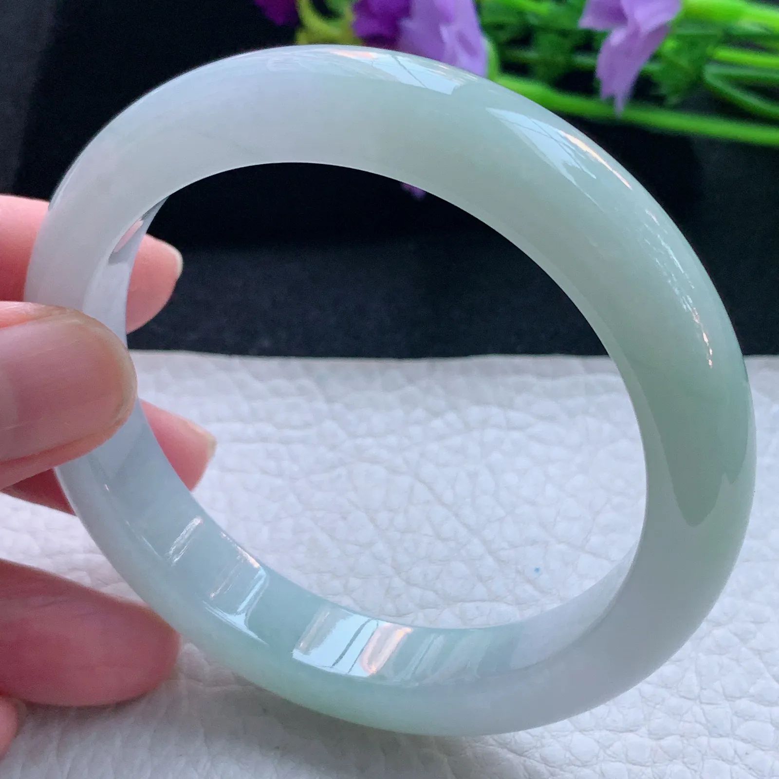 xx自然光58.5*12*9平安镯 缅甸翡翠玉手镯清新宽边玉手环 美人镯