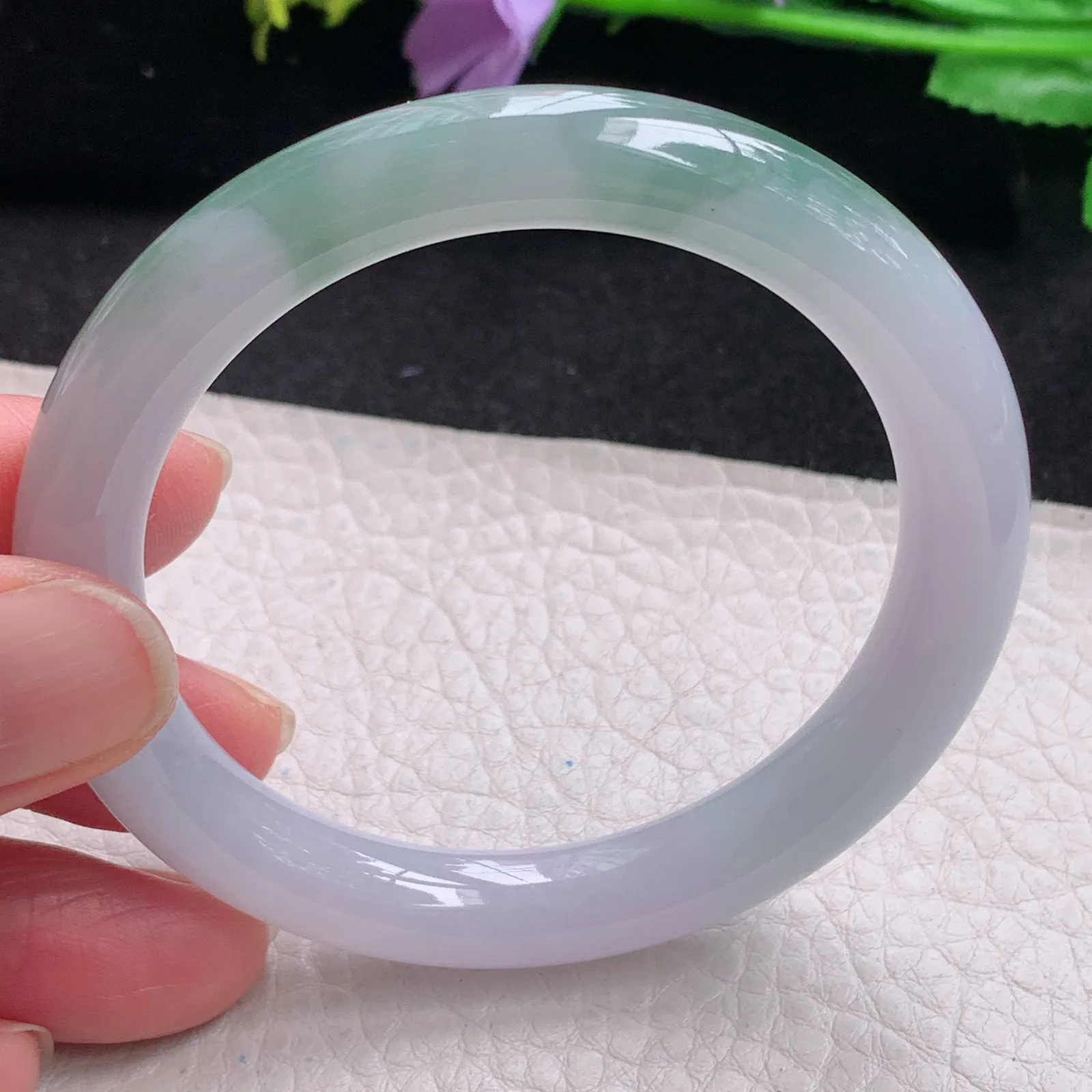 z自然光54*9.2*9美人镯 缅甸翡翠玉手镯飘花秀气圆条玉手环 叮当镯