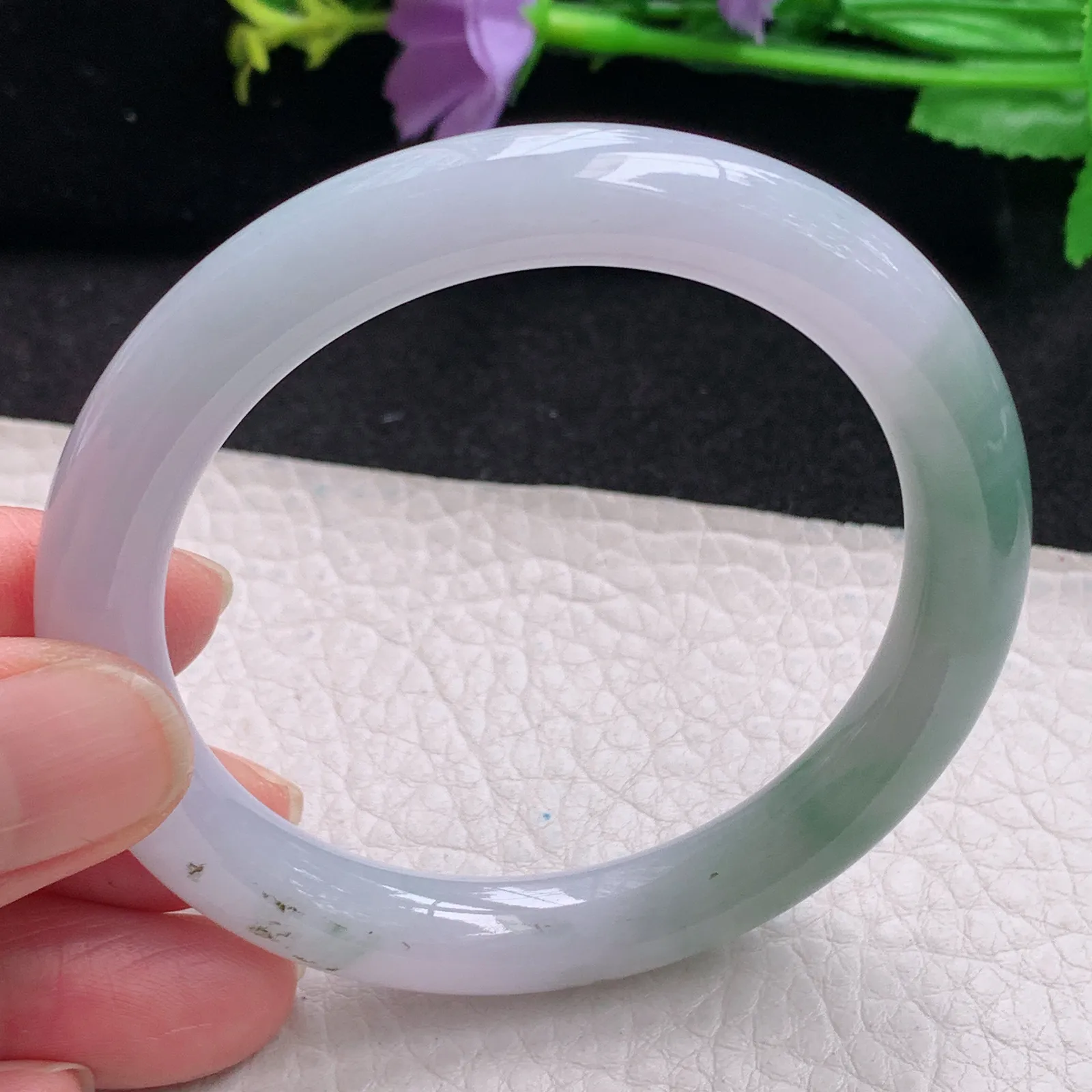 z自然光54*9.2*9美人镯 缅甸翡翠玉手镯飘花秀气圆条玉手环 叮当镯