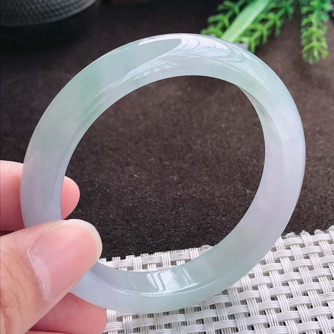 天然a货翡翠56.5/11.8/8.1老坑冰胶果冻冰晴绿手镯宽边翡翠玉手镯