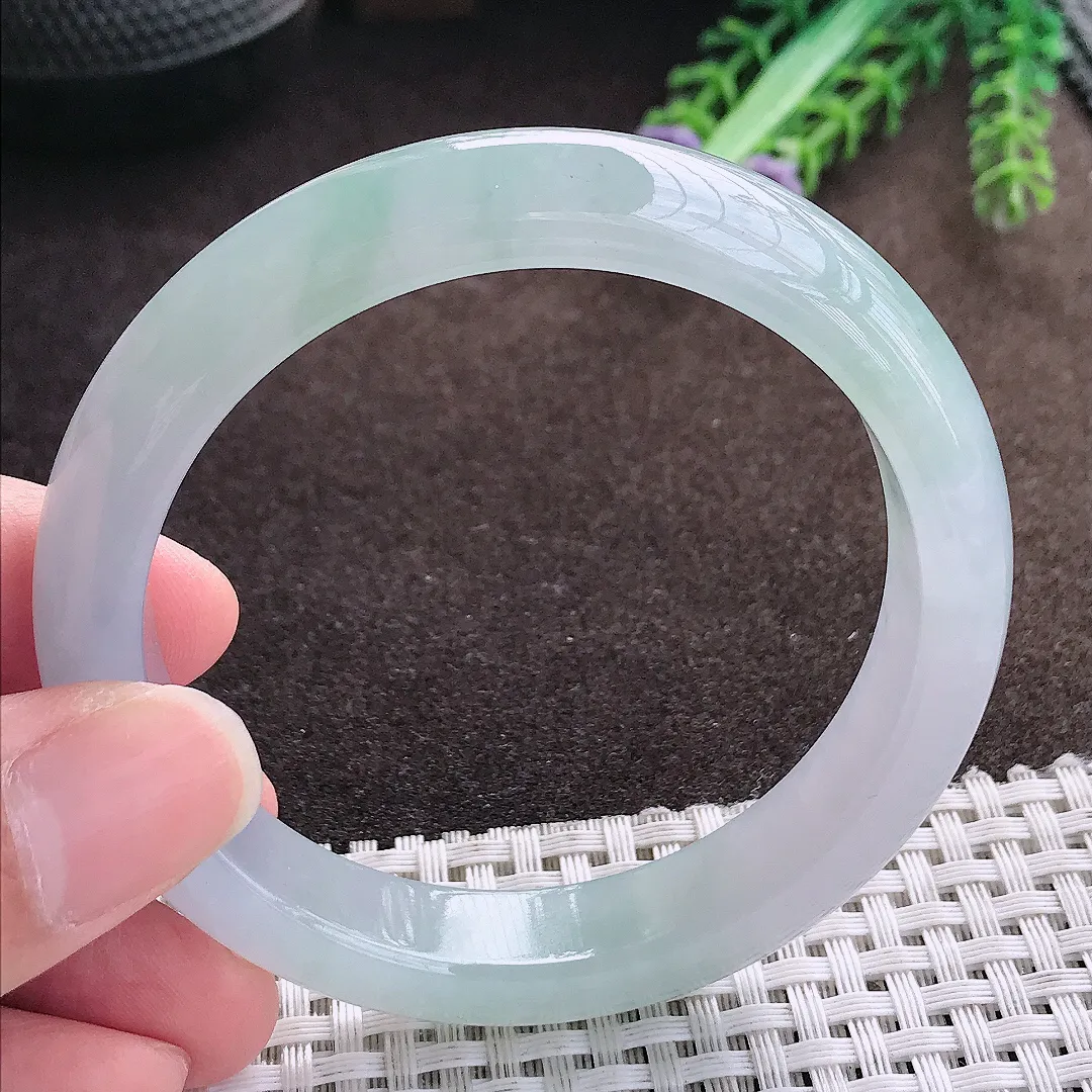 天然a货翡翠56.5/11.8/8.1老坑冰胶果冻冰晴绿手镯宽边翡翠玉手镯