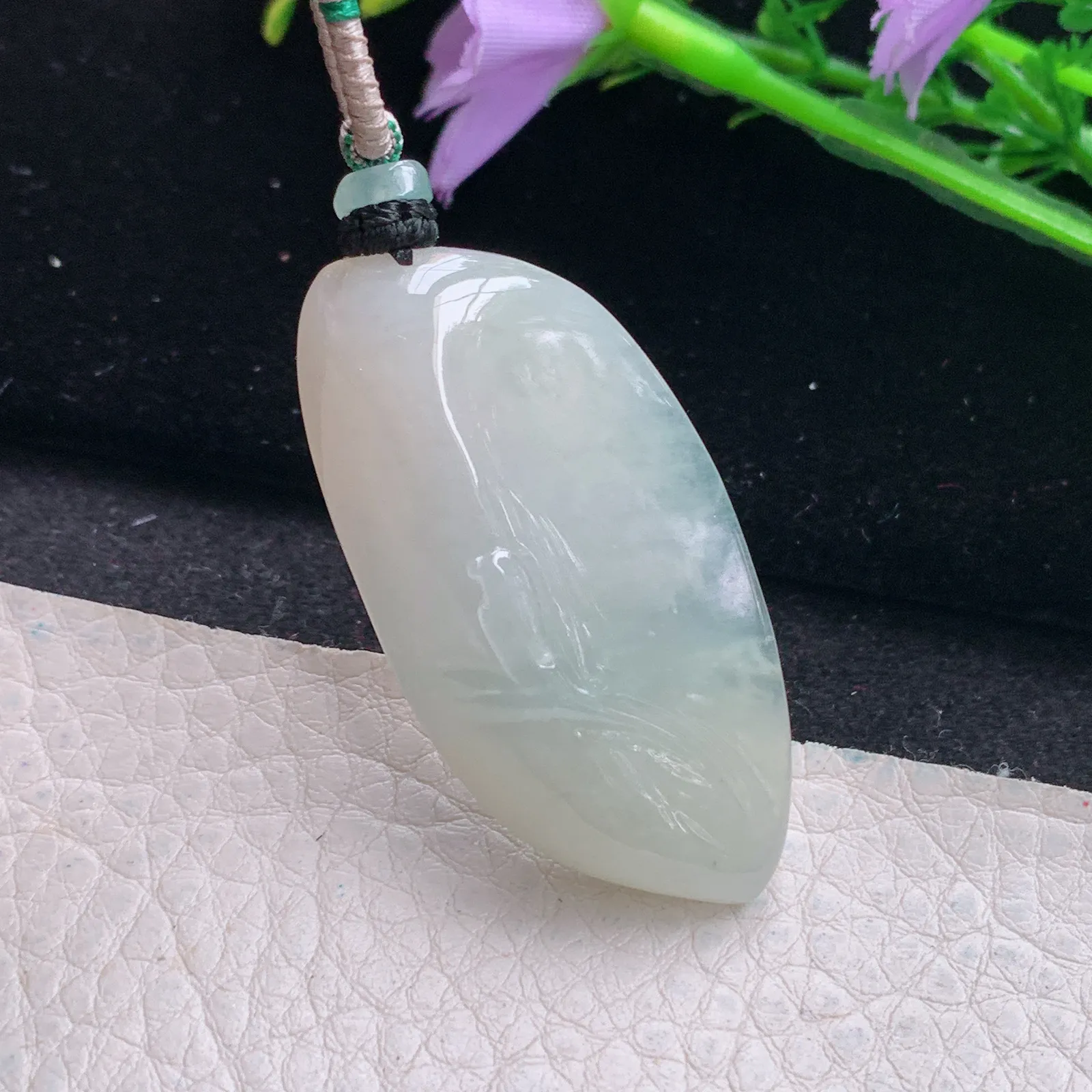 mut自然光46.8*23.5*9.5缅甸翡翠a货冰黄悟道玉吊坠 玉挂件